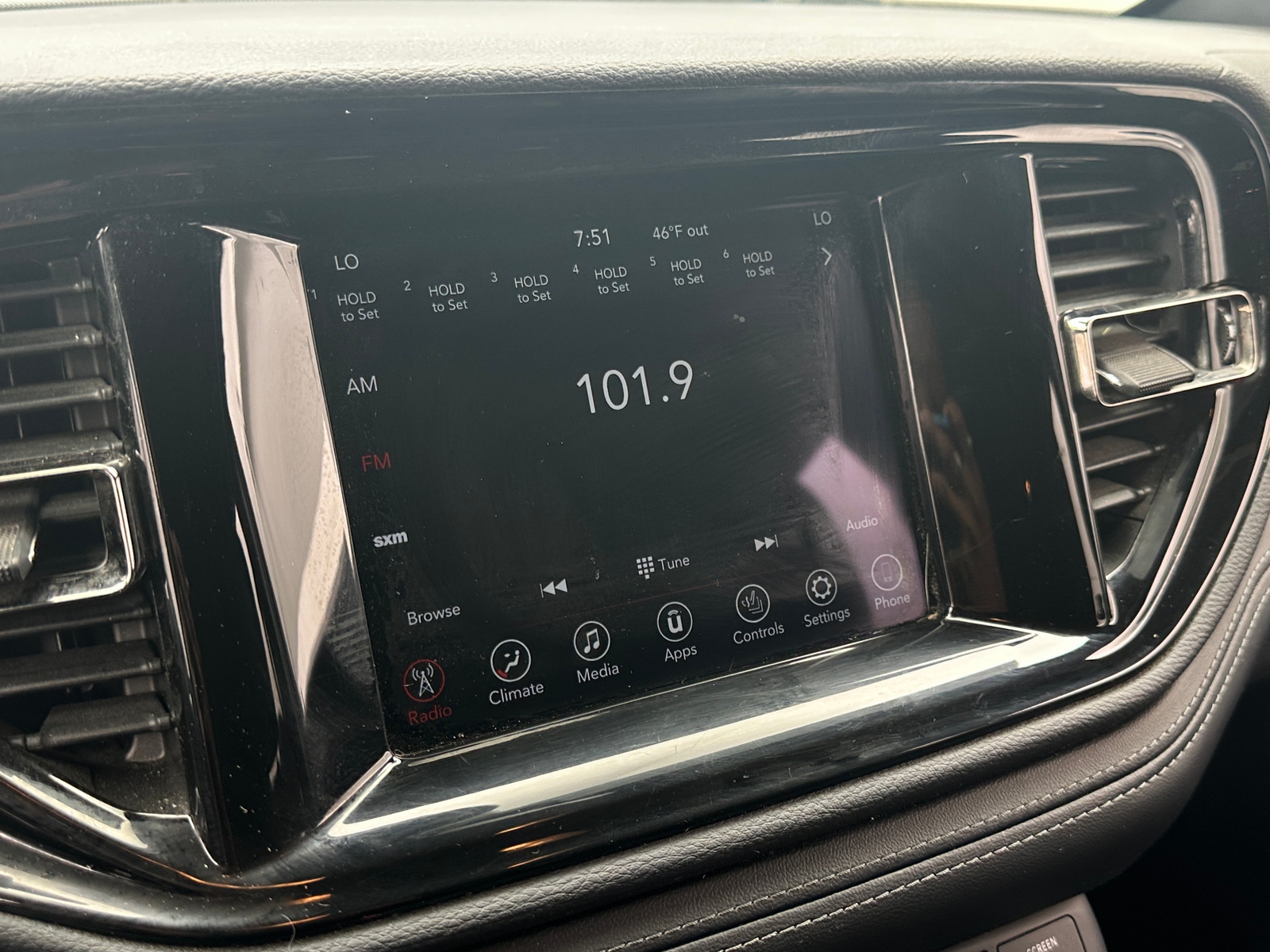 Thumbnail: 2022 Dodge Durango - 4