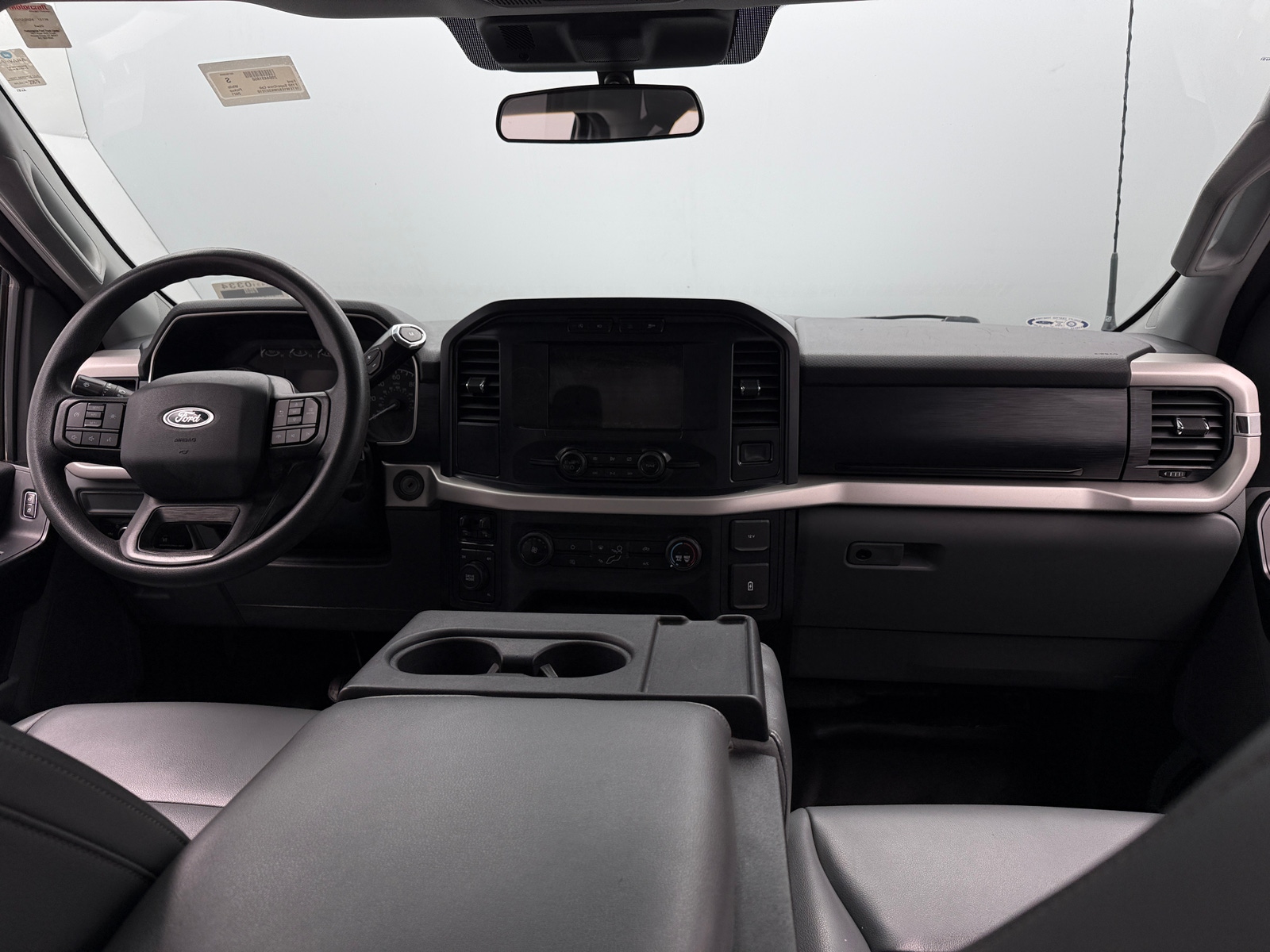 Thumbnail: 2021 Ford Econoline - 3