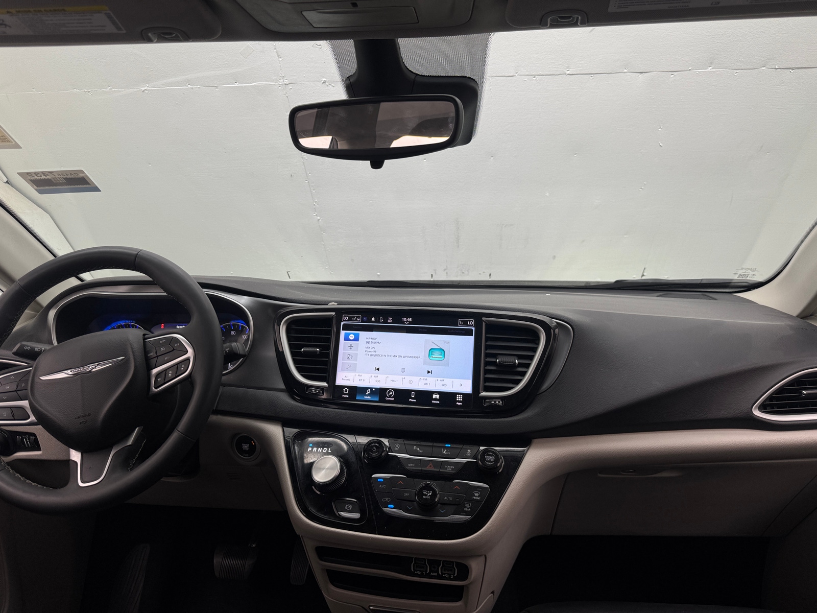 Thumbnail: 2023 Chrysler Pacifica - 2