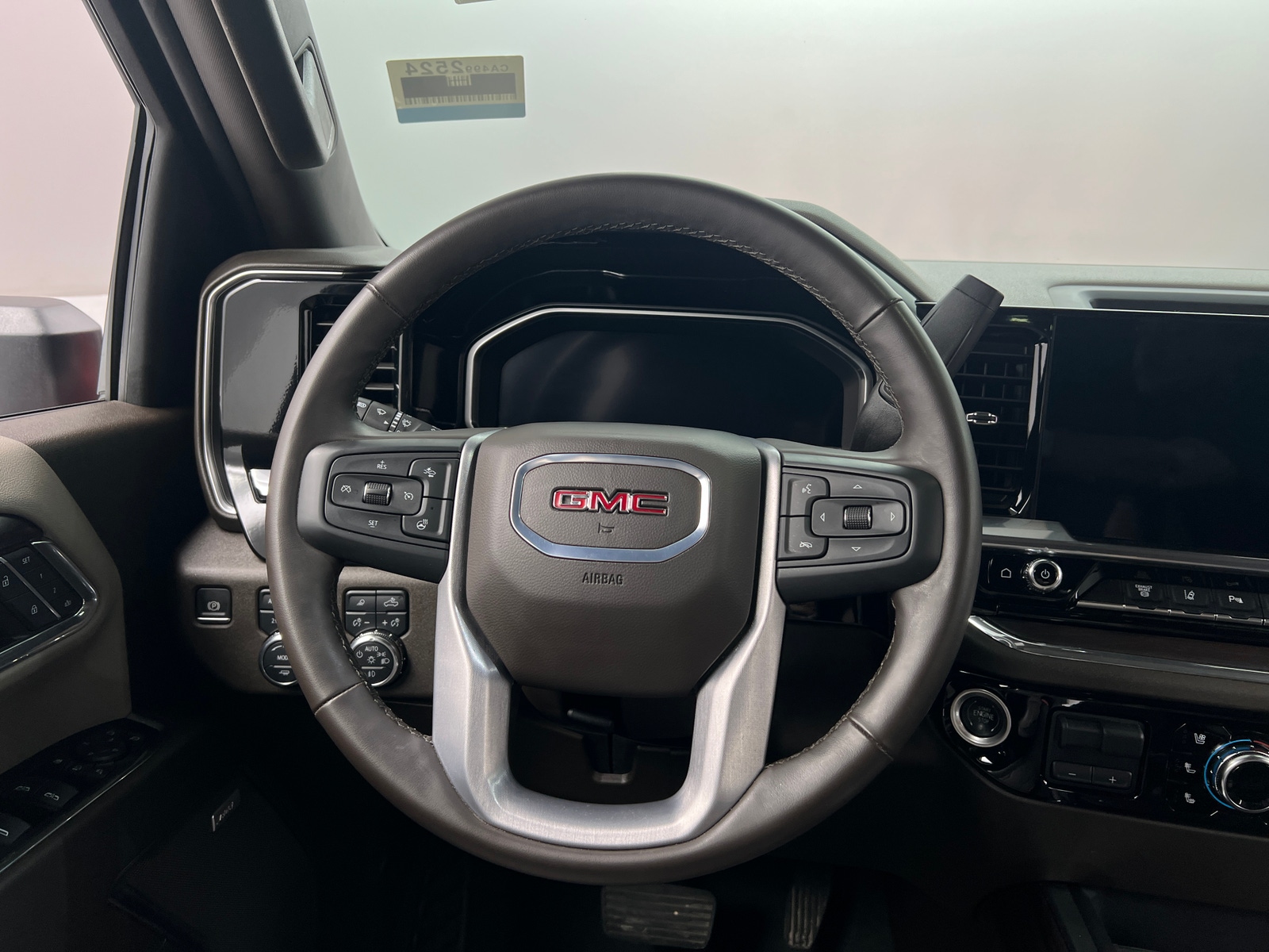 Thumbnail: 2024 GMC Sierra 2500 - 4