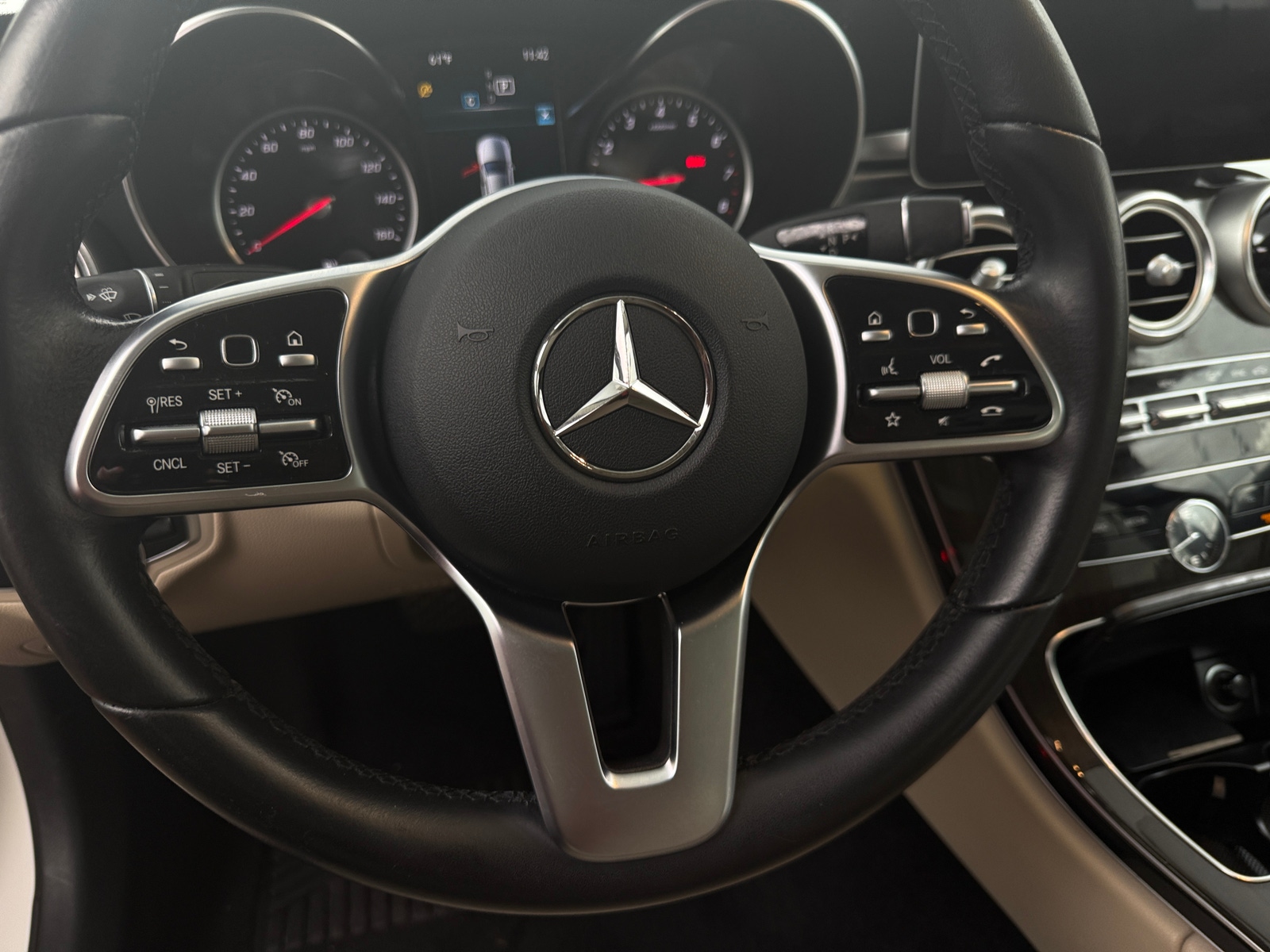 Thumbnail: 2020 Mercedes-Benz C-Class - 4