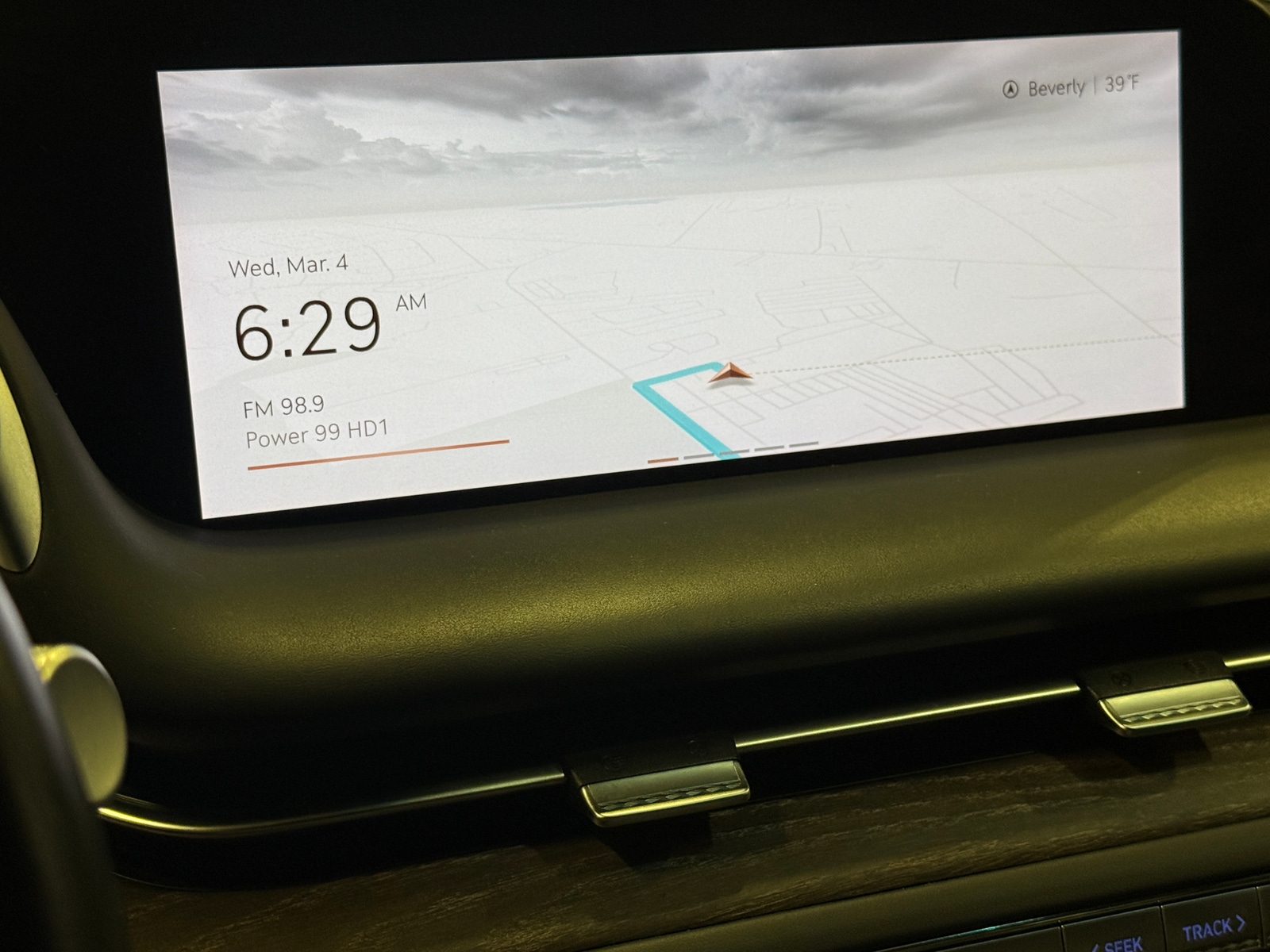 Thumbnail: 2023 Genesis G90 - 3