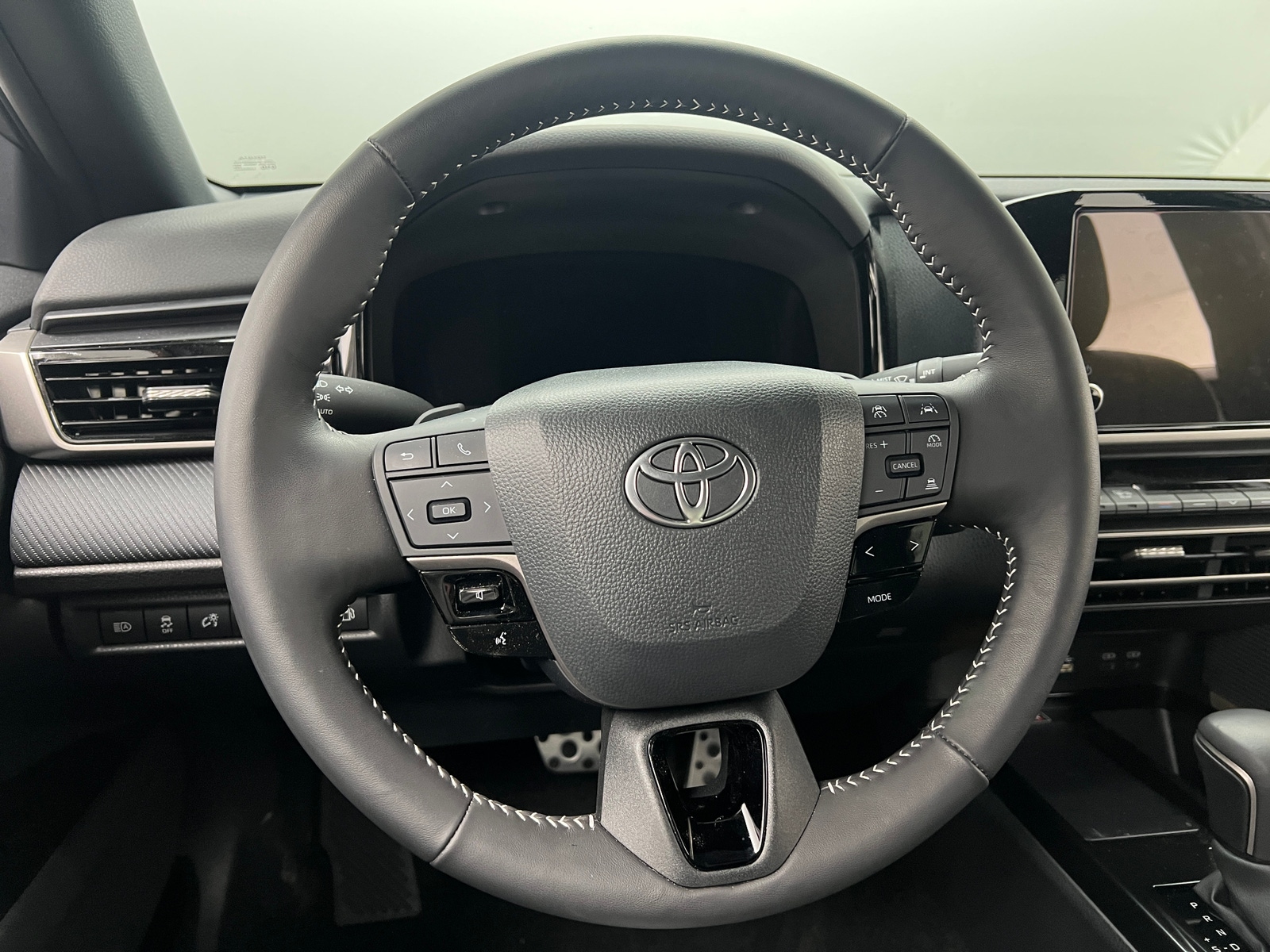 Thumbnail: 2025 Toyota Camry - 5