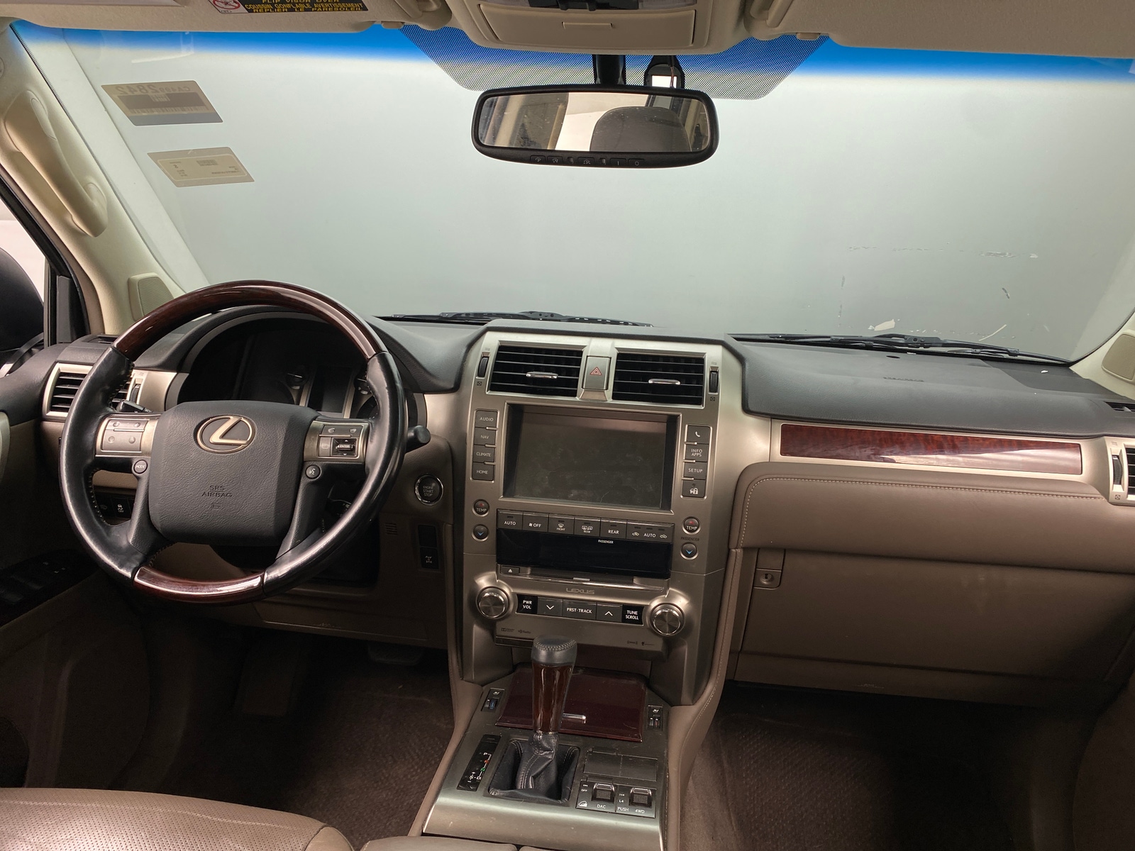 Thumbnail: 2018 Lexus GX - 2