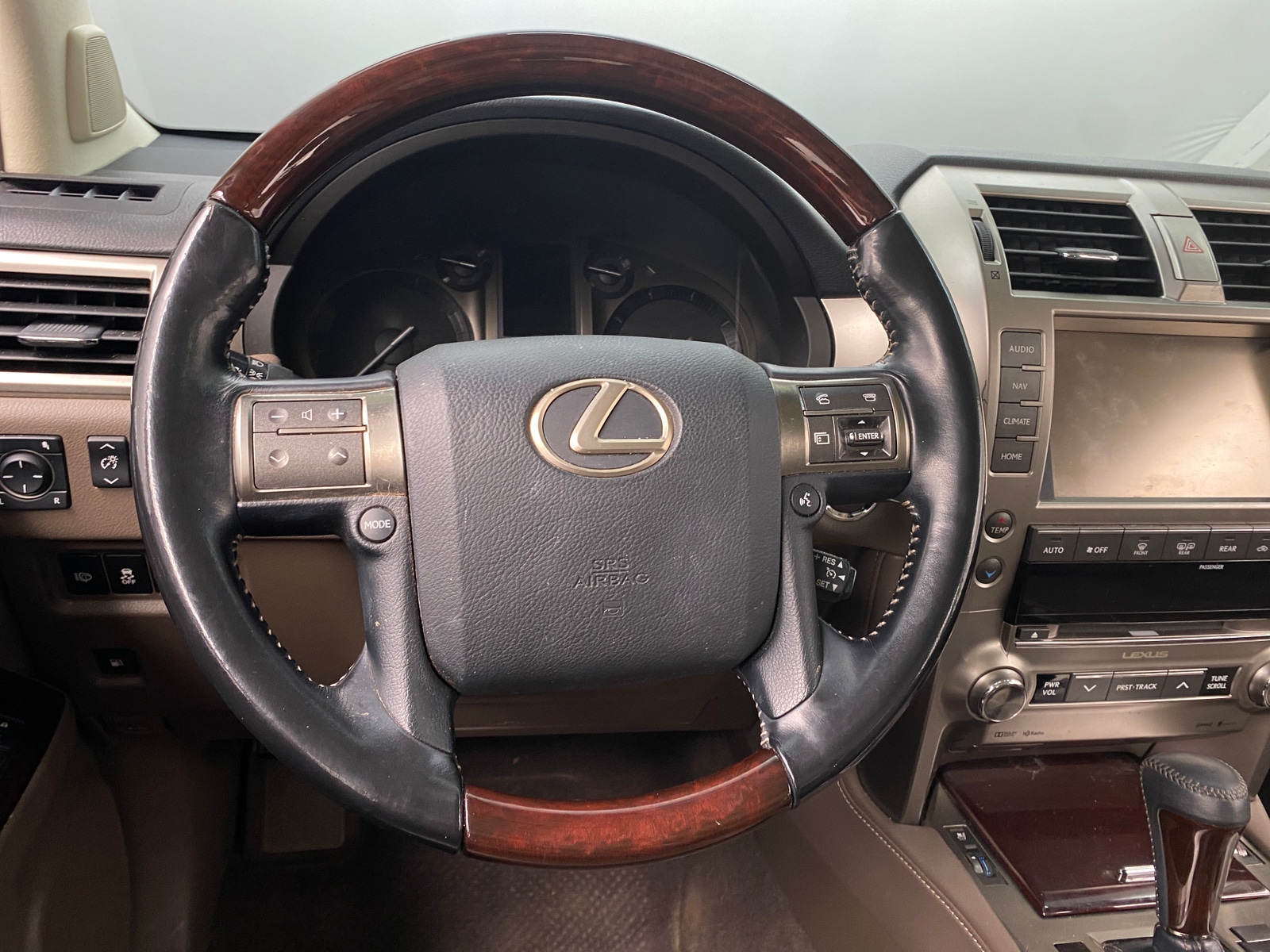 Thumbnail: 2018 Lexus GX - 4