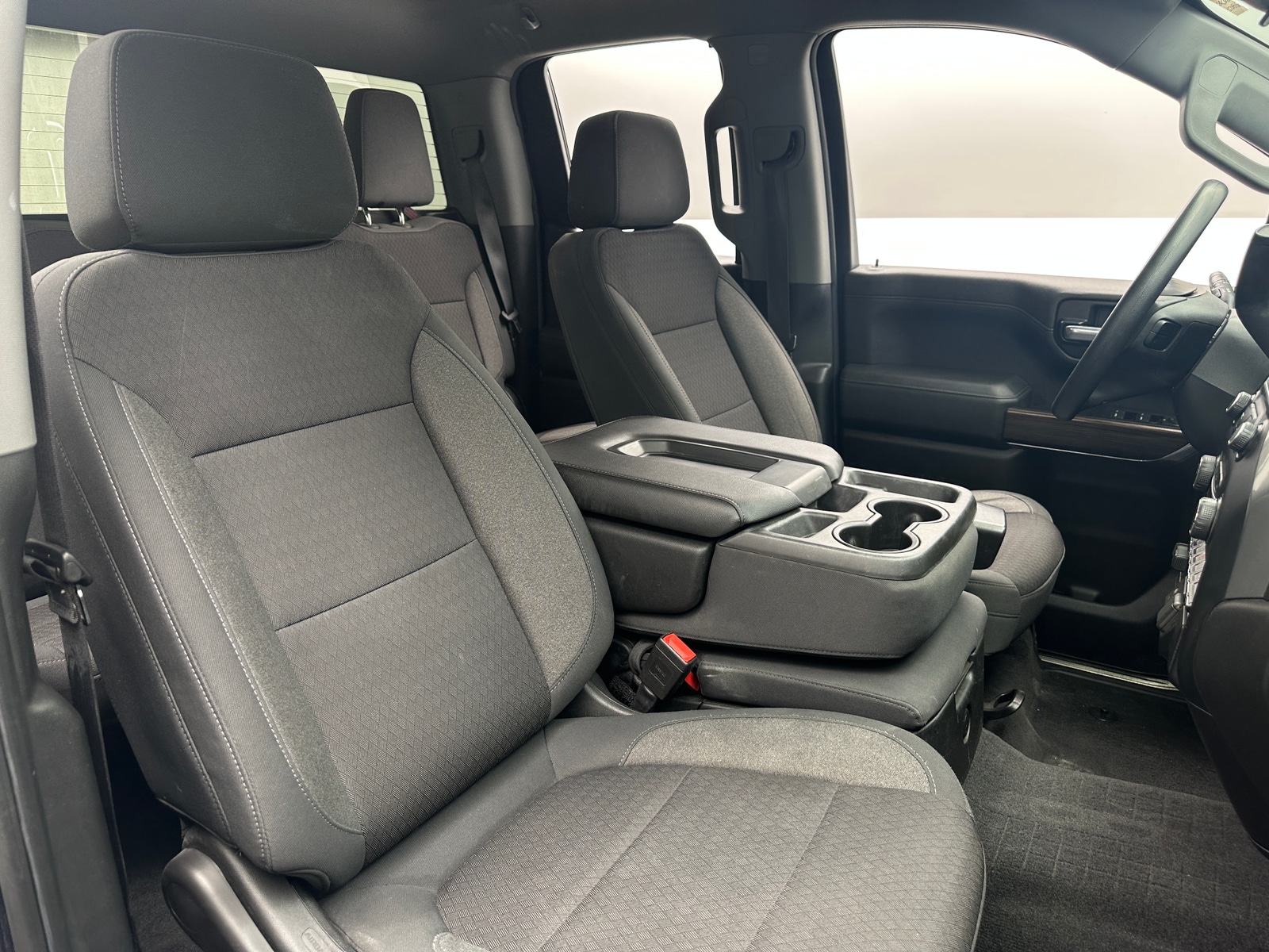 Thumbnail: 2020 Chevrolet Silverado 1500 - 2