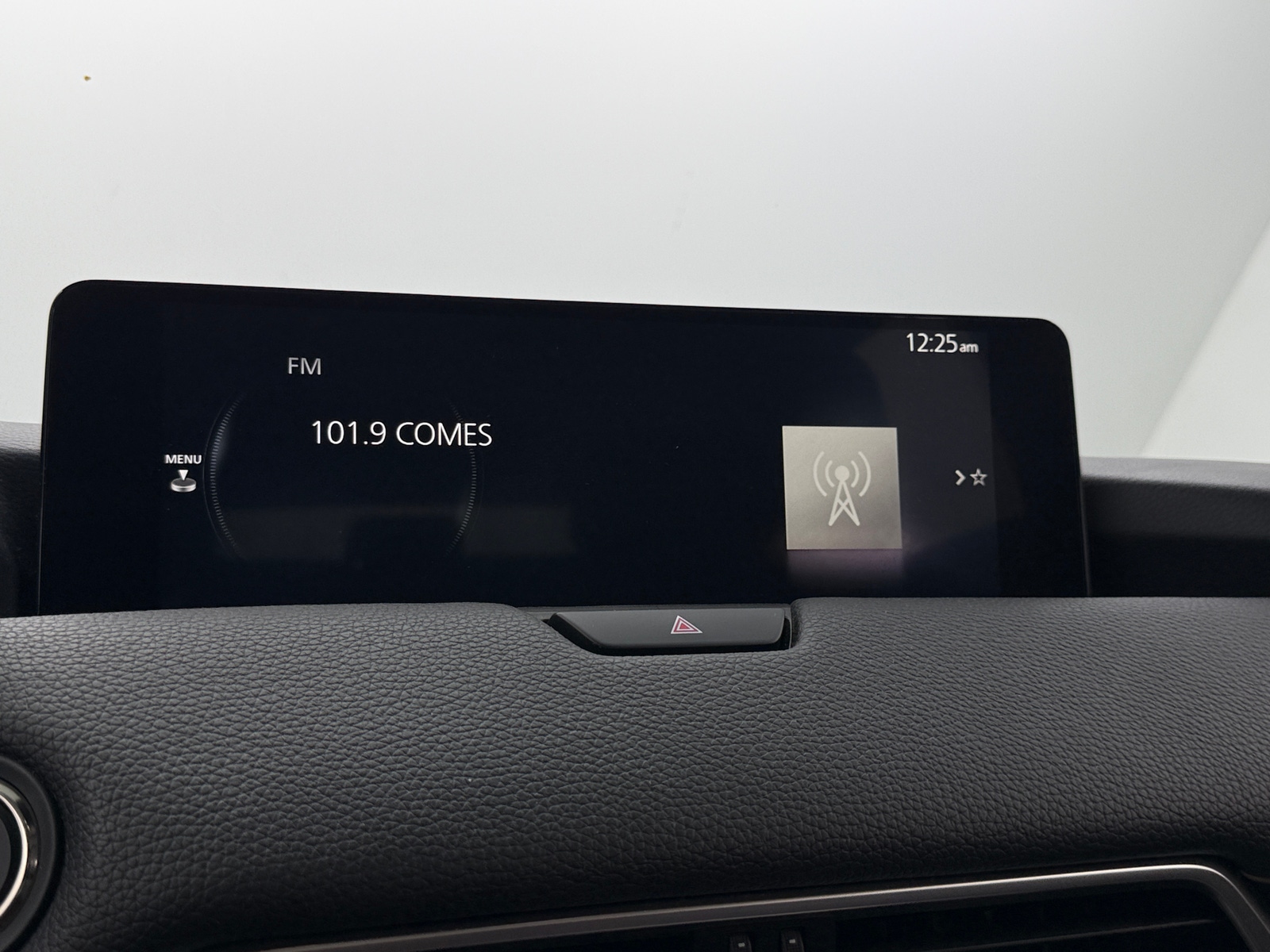 Thumbnail: 2025 Mazda CX-70 - 3