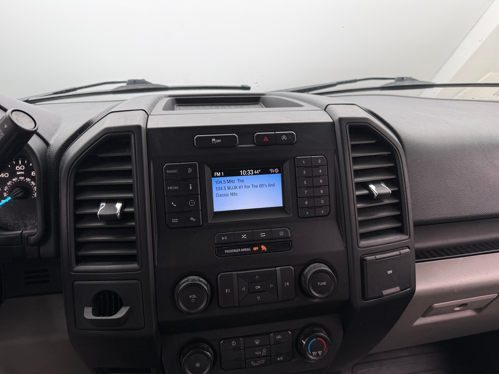 Thumbnail: 2020 Ford Econoline - 3