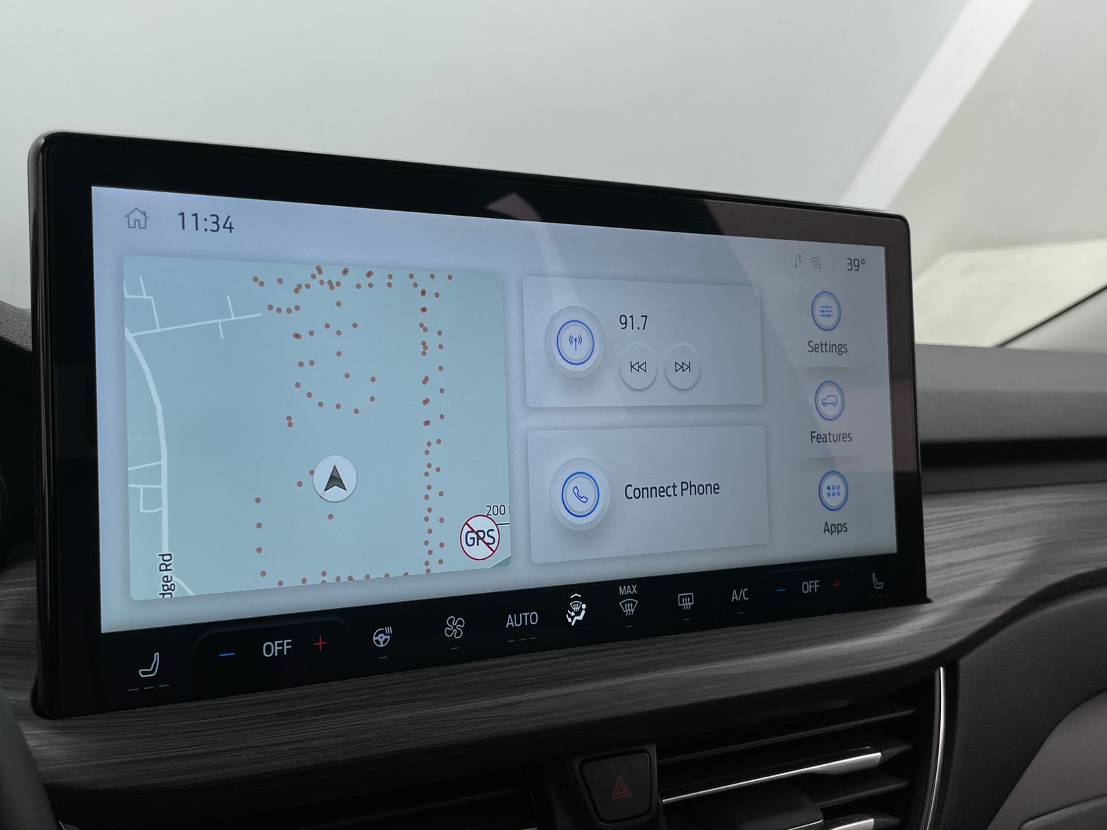 Thumbnail: 2024 Ford Escape - 3