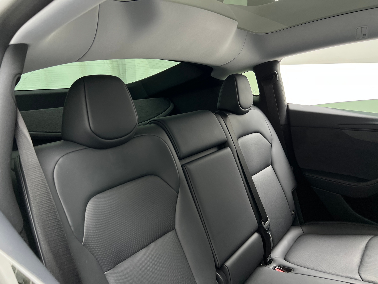 Thumbnail: 2026 Tesla Model Y - 5