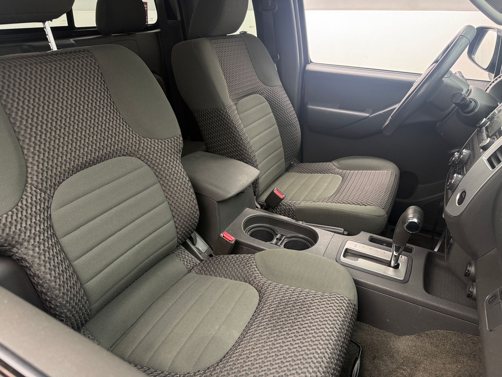 Thumbnail: 2014 Nissan Frontier - 2