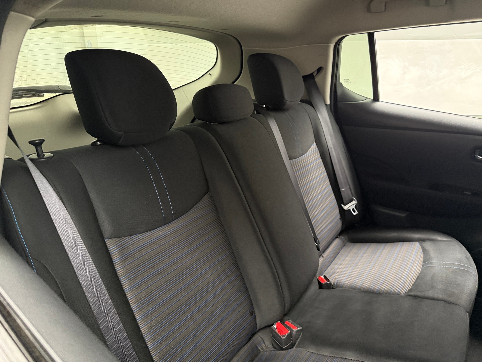 Thumbnail: 2020 Nissan Leaf - 6