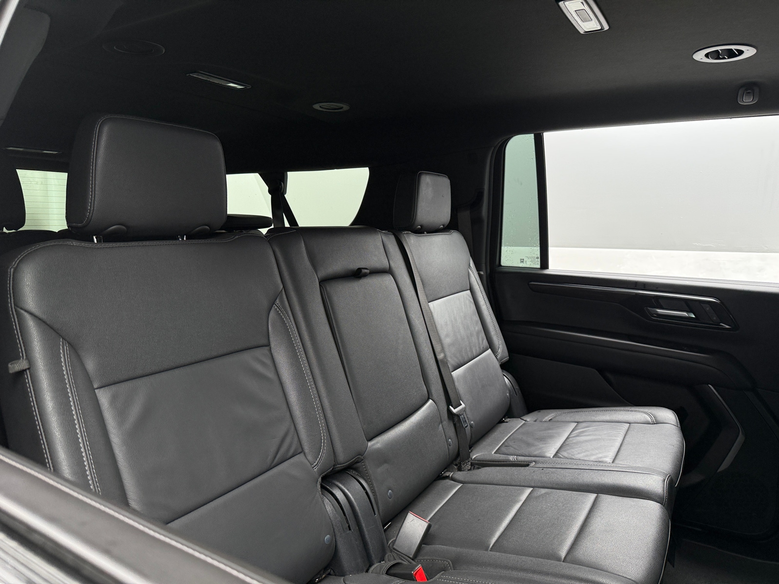 Thumbnail: 2025 Chevrolet Suburban - 5