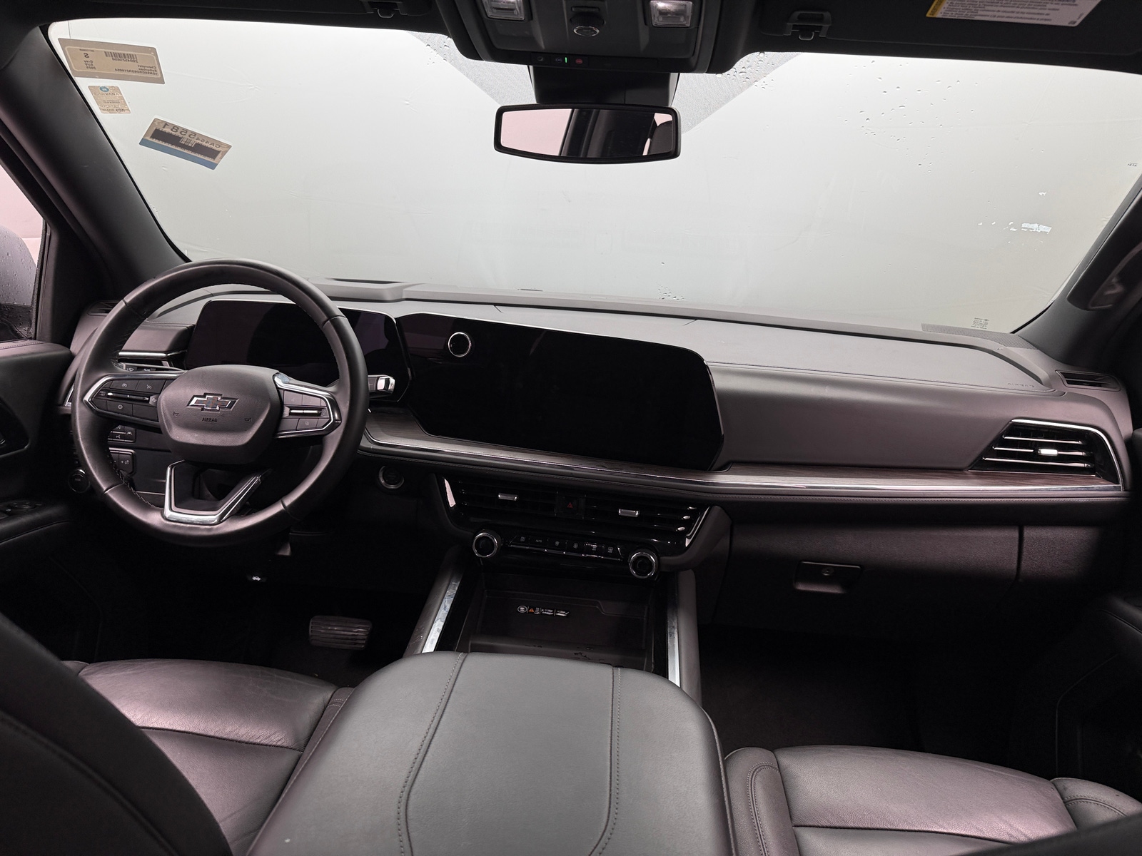 Thumbnail: 2025 Chevrolet Suburban - 2