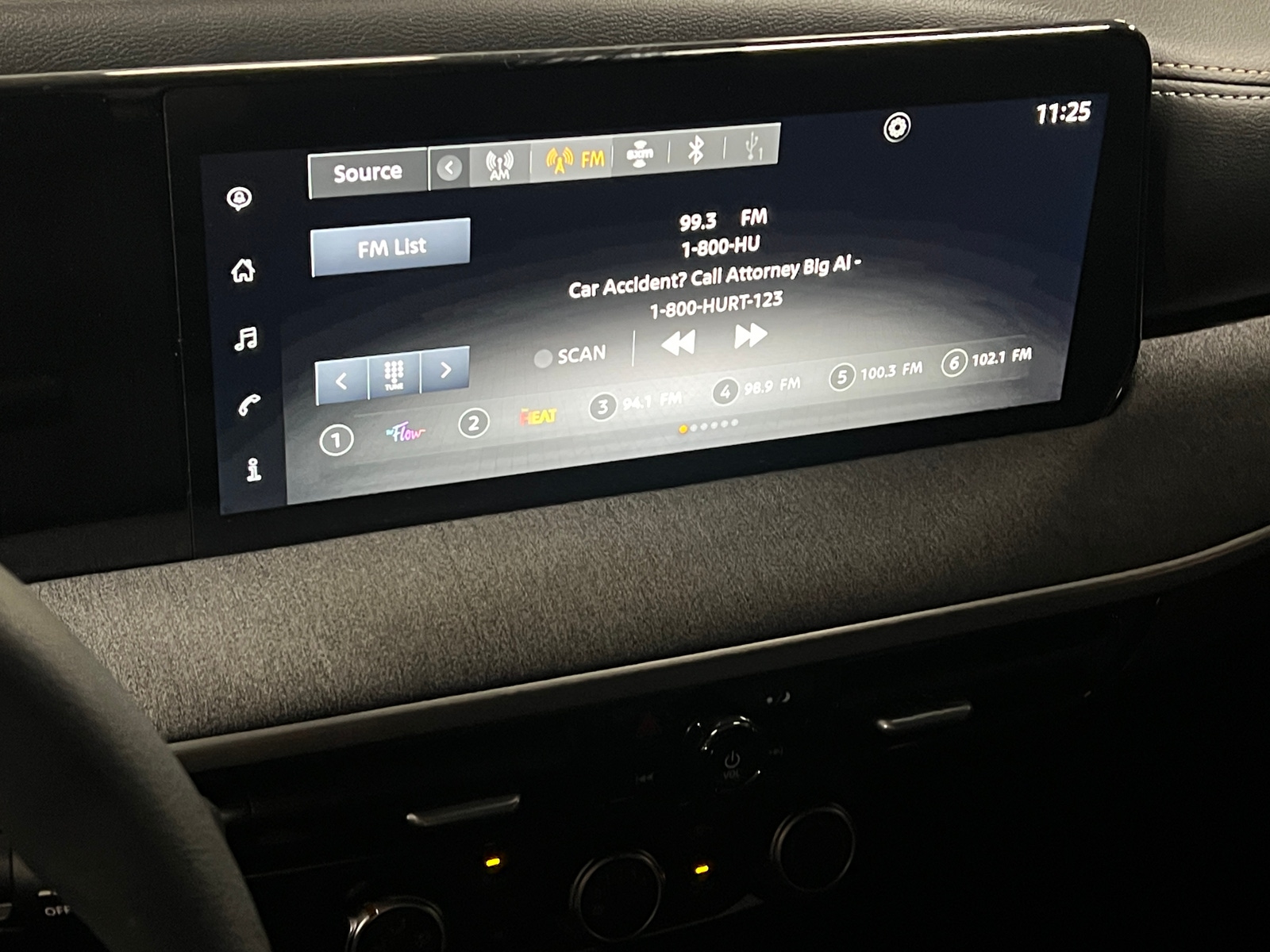 Thumbnail: 2025 Nissan Kicks - 4