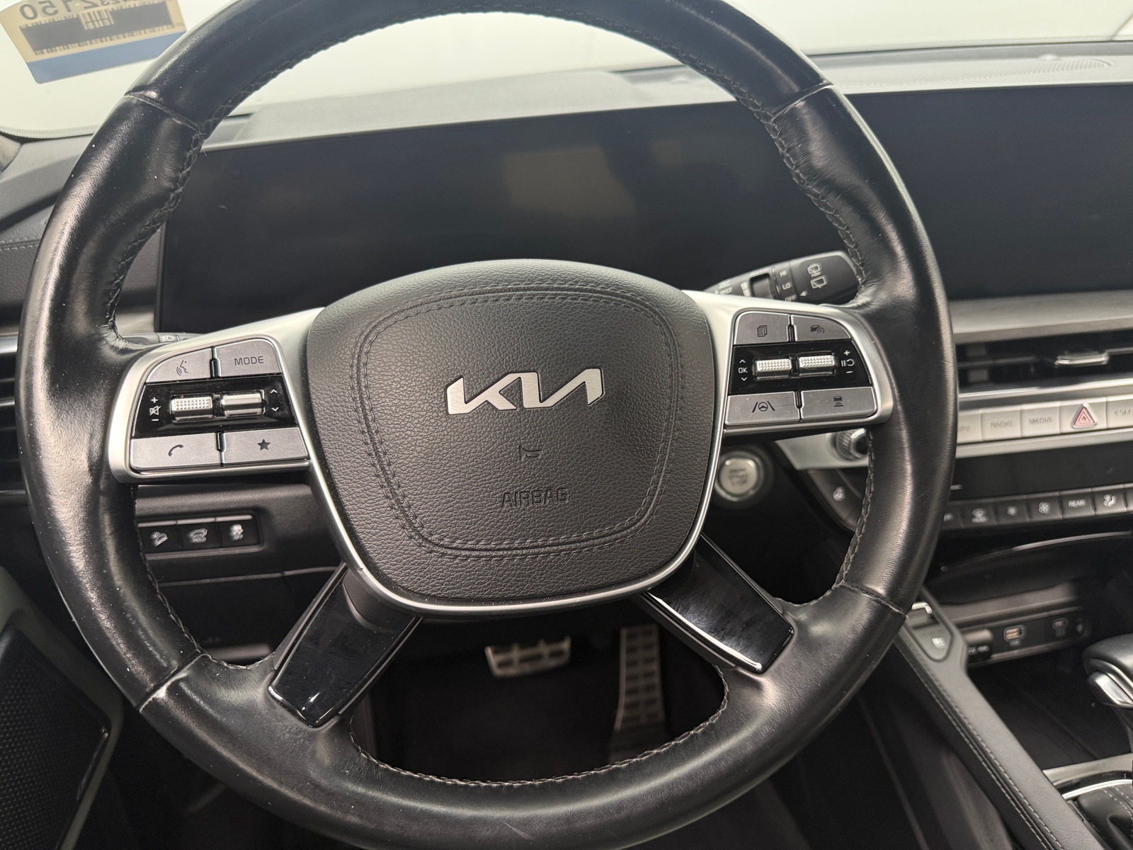 Thumbnail: 2023 Kia Telluride - 4