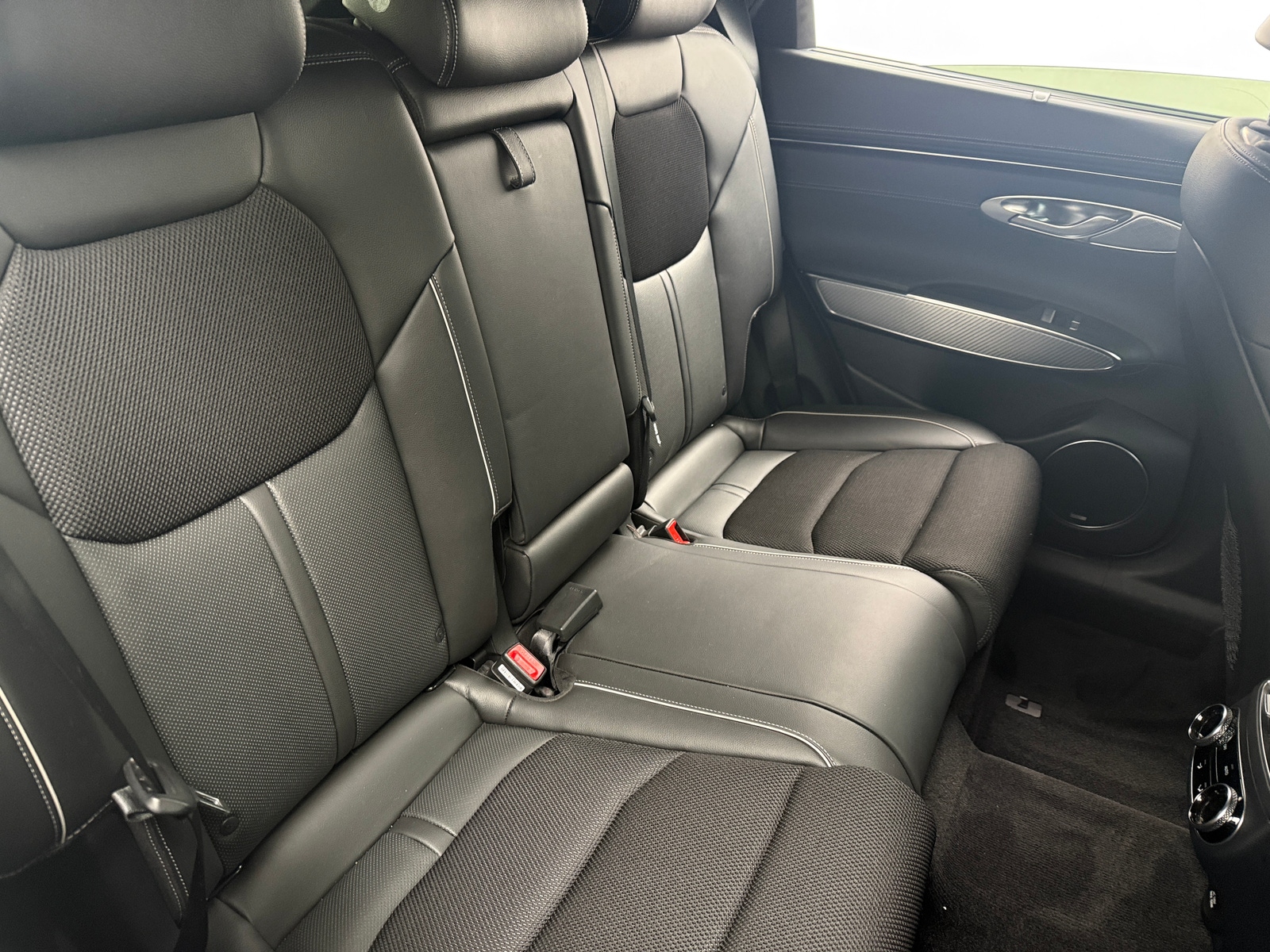 Thumbnail: 2024 Genesis GV70 - 5