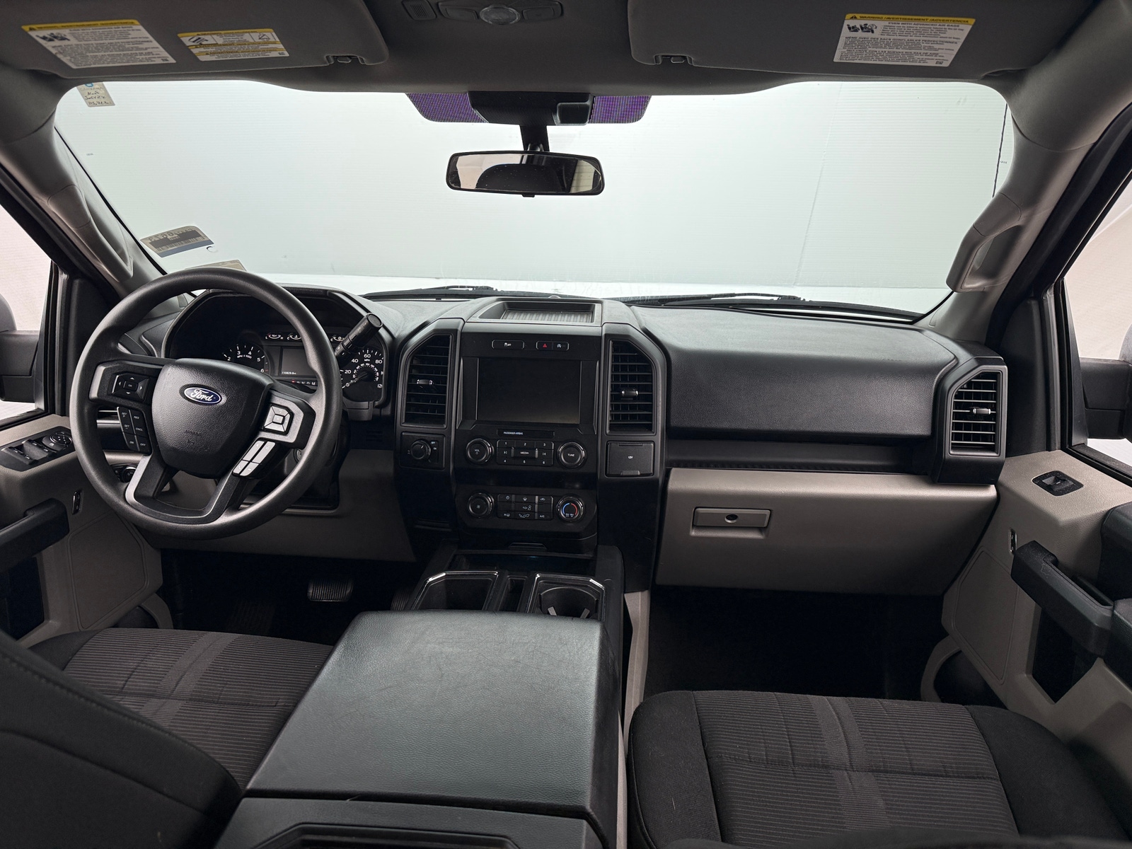 Thumbnail: 2019 Ford Econoline - 3