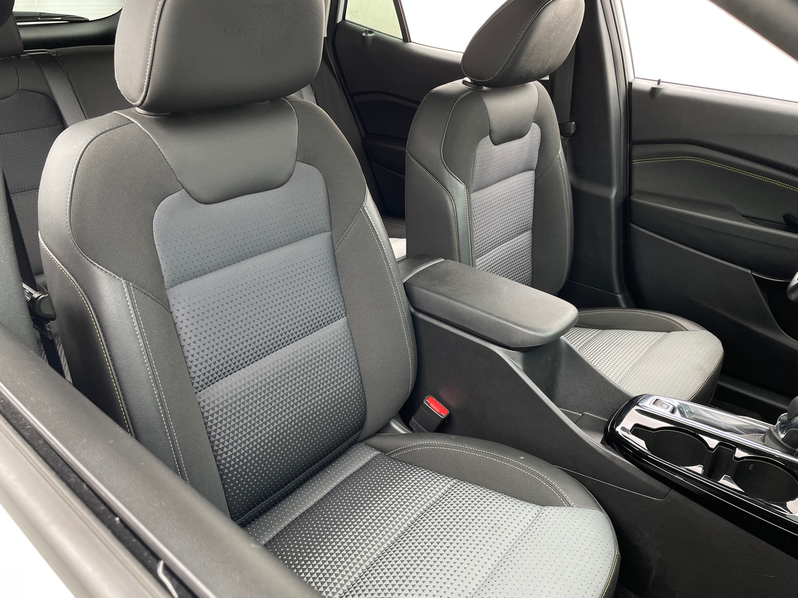 Thumbnail: 2024 Chevrolet Trax - 2