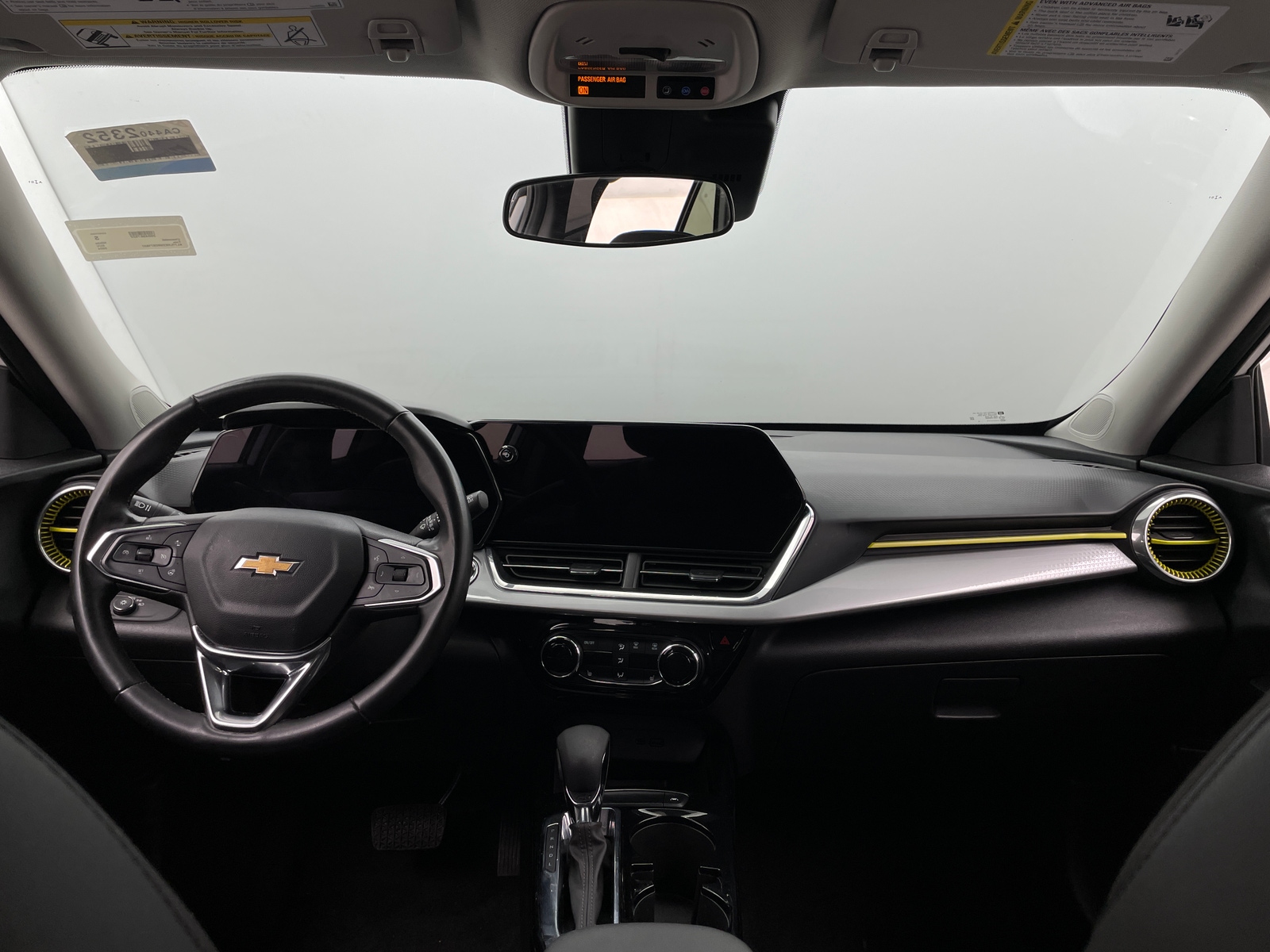 Thumbnail: 2024 Chevrolet Trax - 3