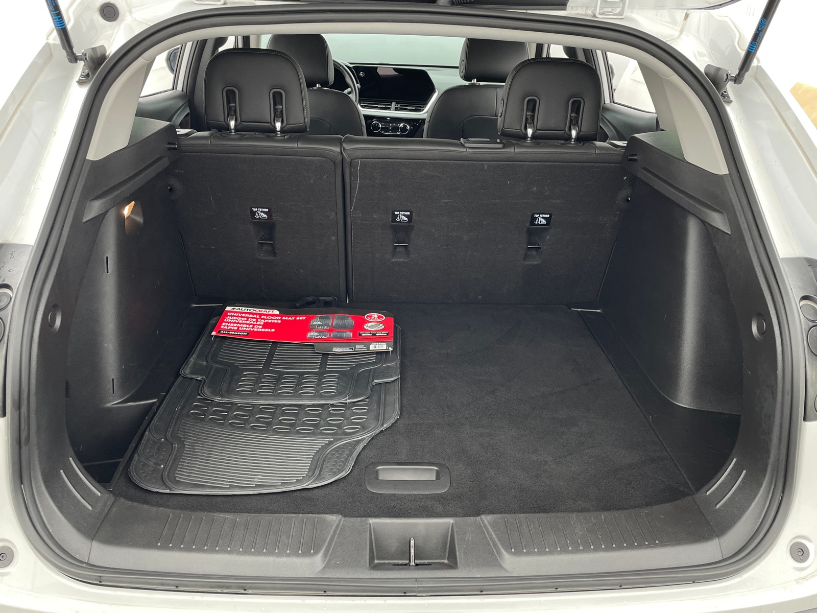 Thumbnail: 2024 Chevrolet Trax - 7