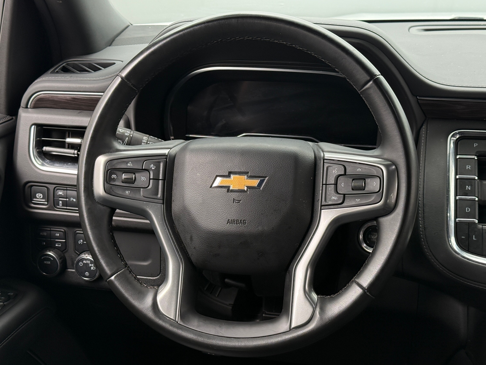 Thumbnail: 2024 Chevrolet Tahoe - 4