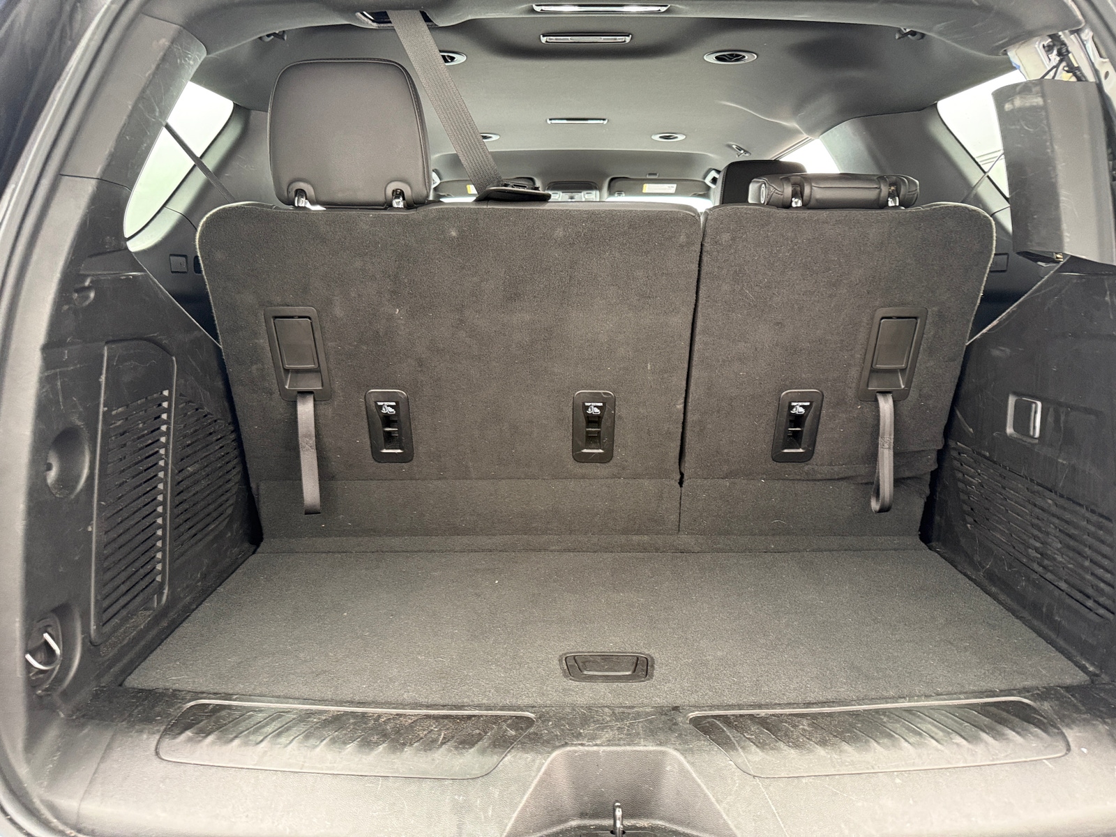 Thumbnail: 2024 Chevrolet Tahoe - 6