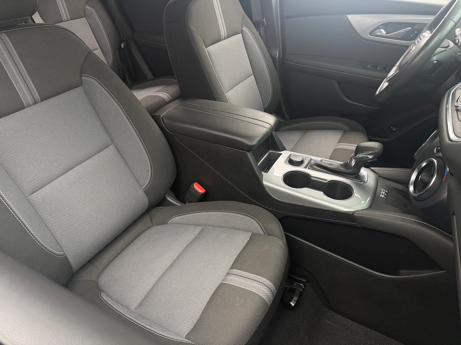 Thumbnail: 2023 Chevrolet Blazer - 2