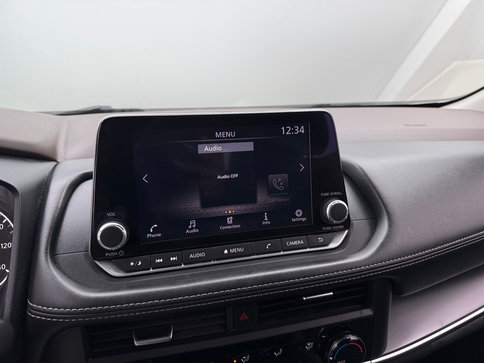 Thumbnail: 2023 Nissan Rogue - 4