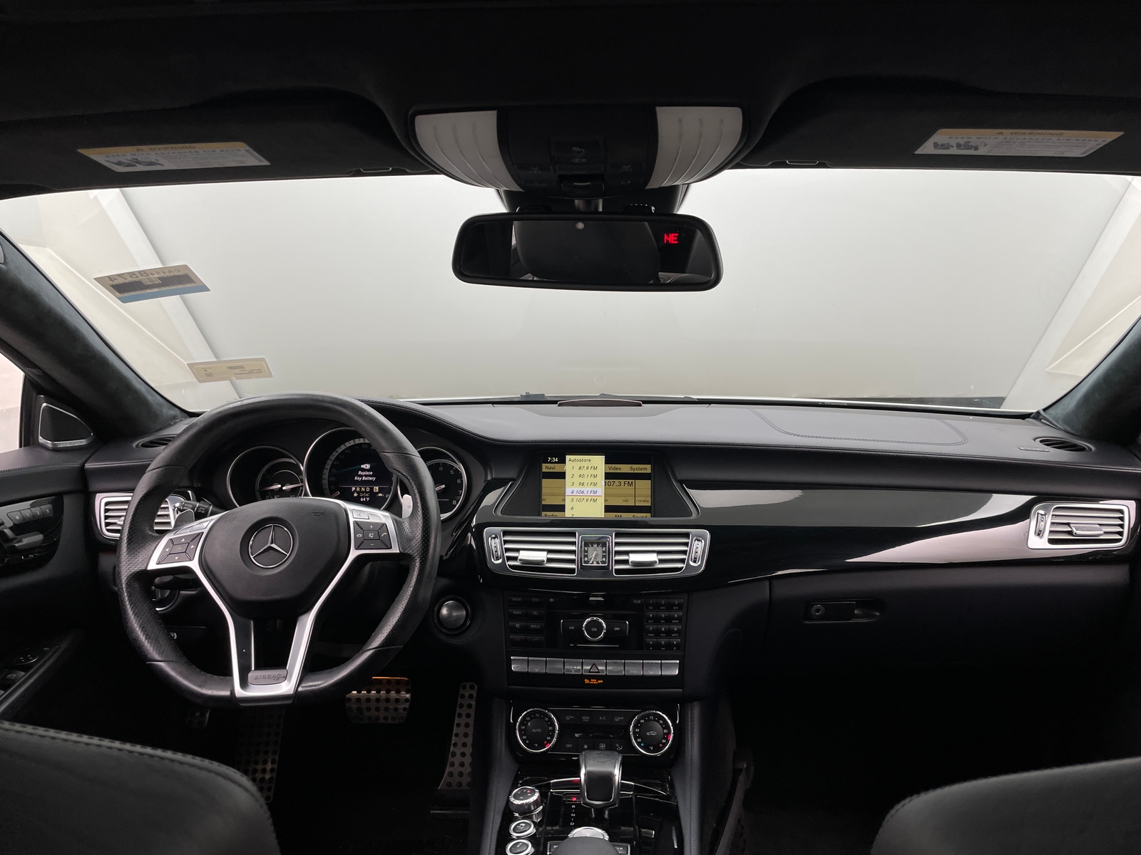 Thumbnail: 2012 Mercedes-Benz CLS - 2