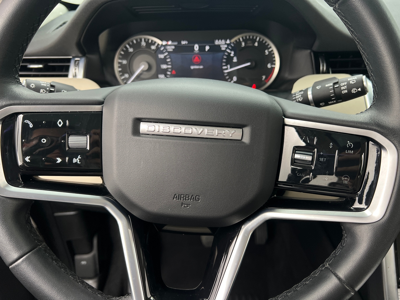 Thumbnail: 2023 Land Rover Discovery Sport - 4