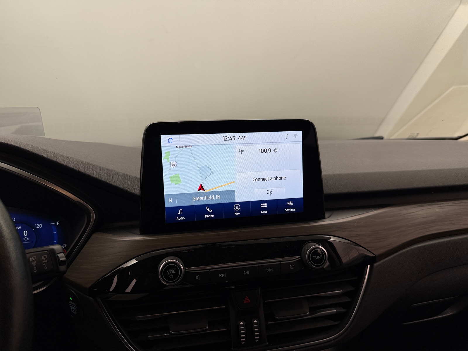 Thumbnail: 2020 Ford Escape - 3