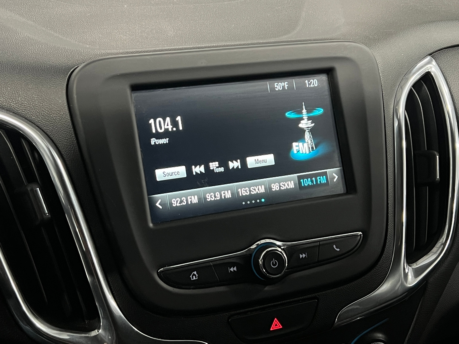 Thumbnail: 2018 Chevrolet Equinox - 4