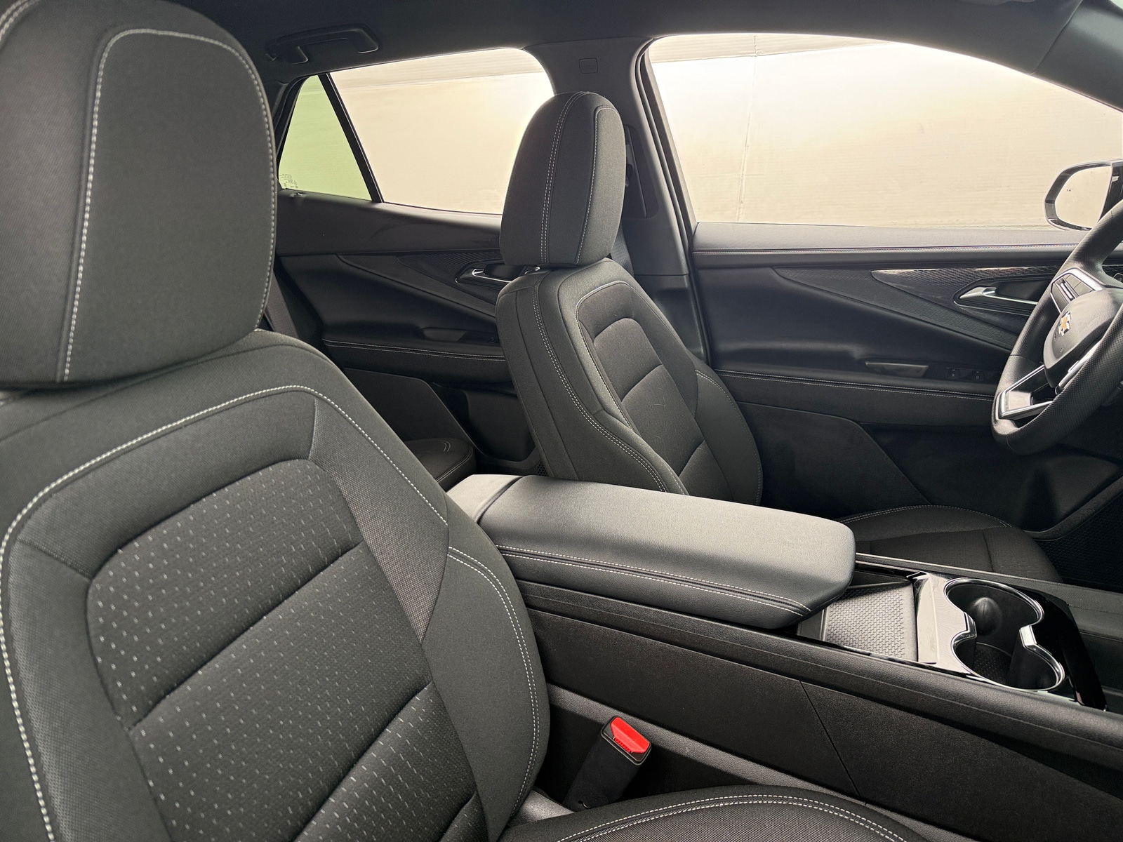 Thumbnail: 2025 Chevrolet Blazer EV - 2