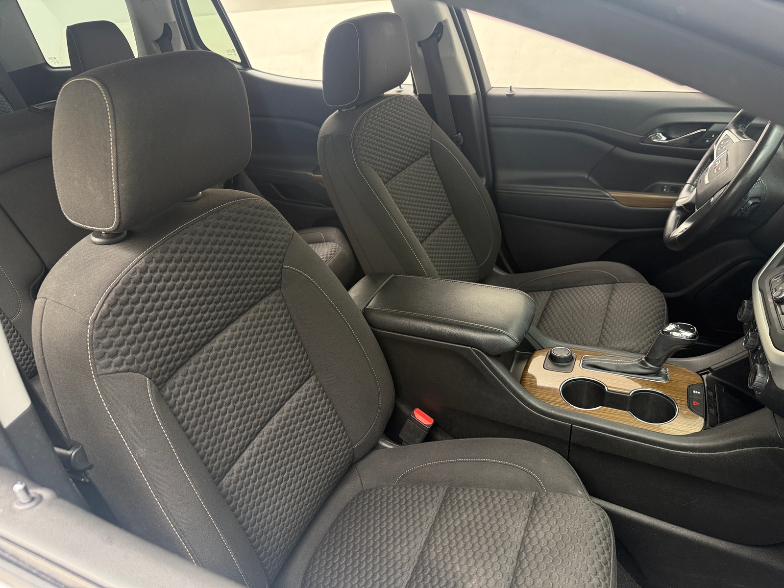 Thumbnail: 2019 GMC Acadia - 2