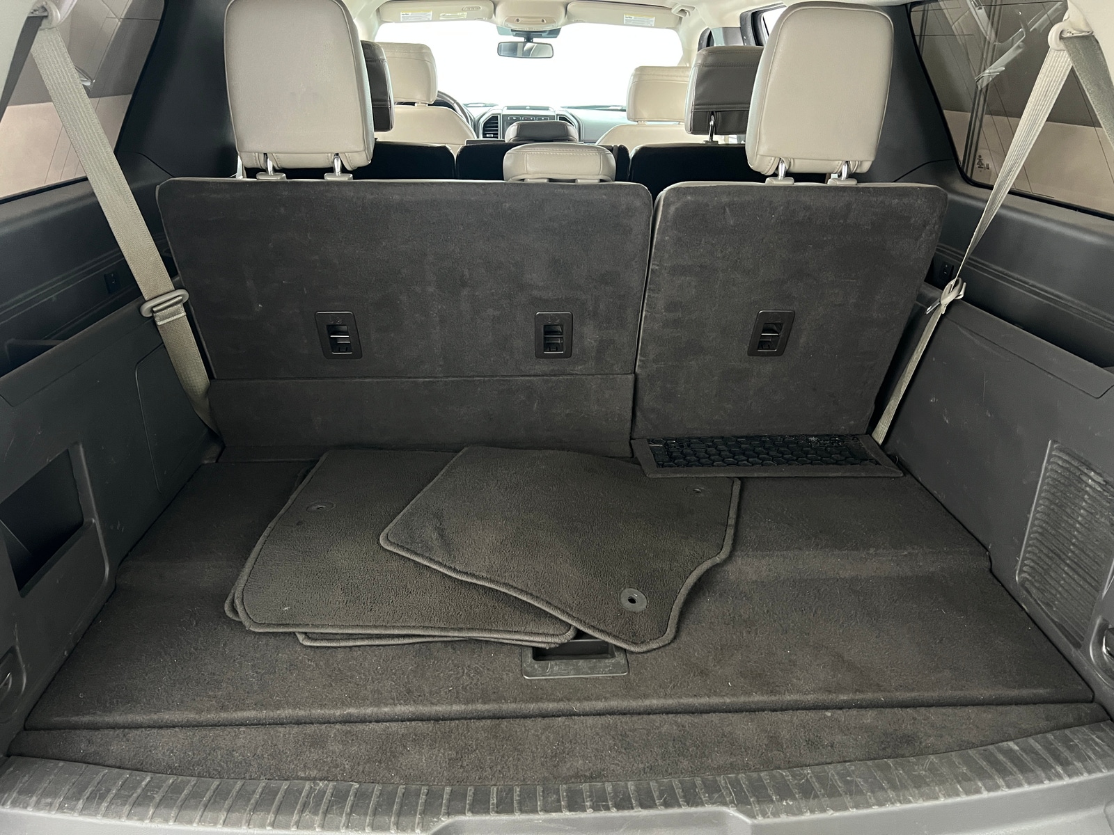 Thumbnail: 2020 Ford Expedition MAX - 6