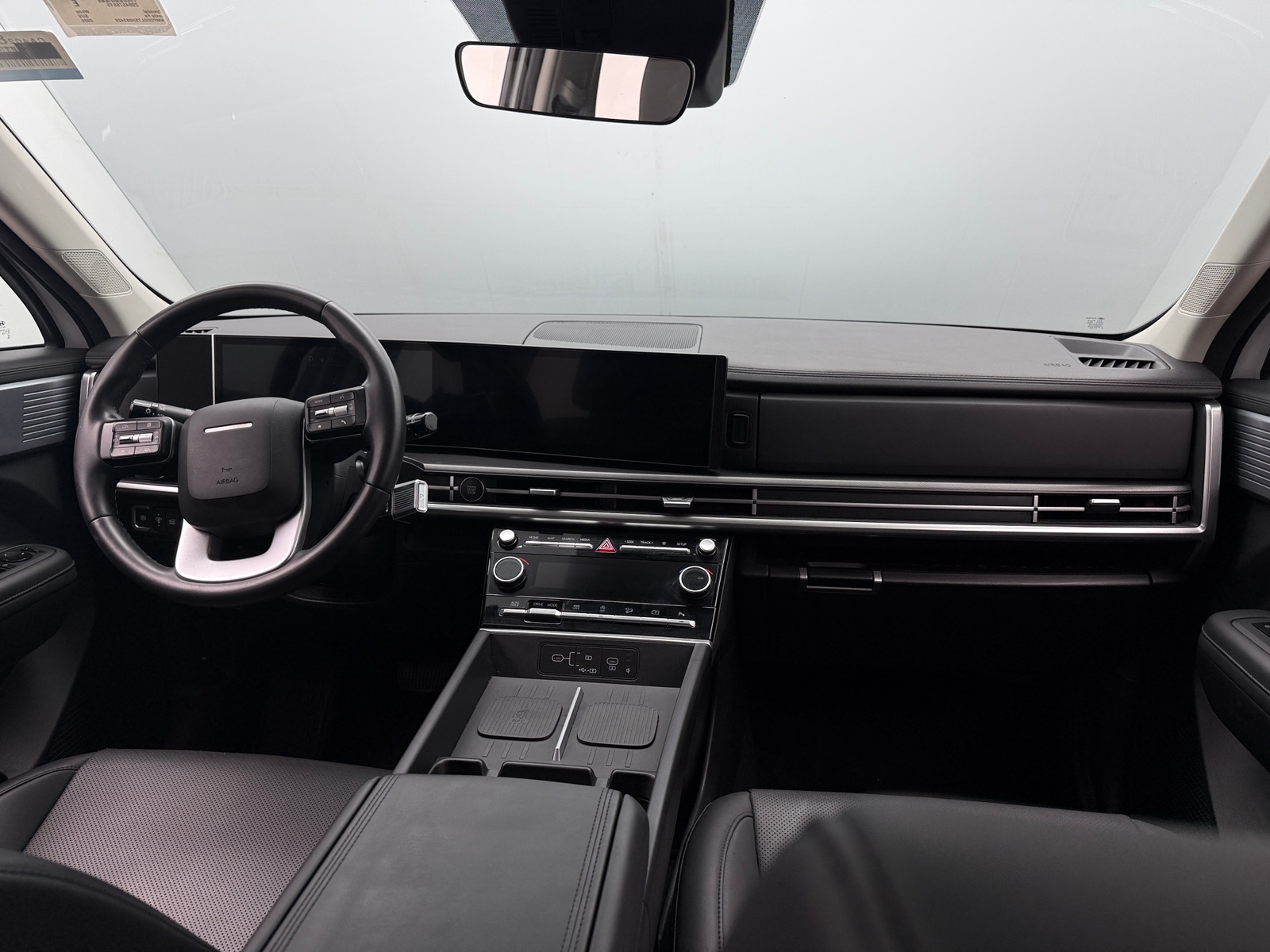 Thumbnail: 2025 Hyundai Santa Fe - 2