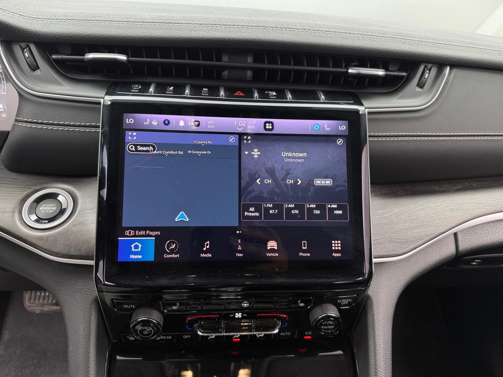 Thumbnail: 2023 Jeep Grand Cherokee - 3