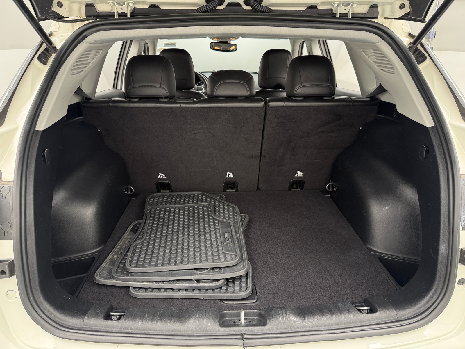 Thumbnail: 2019 Jeep Compass - 7