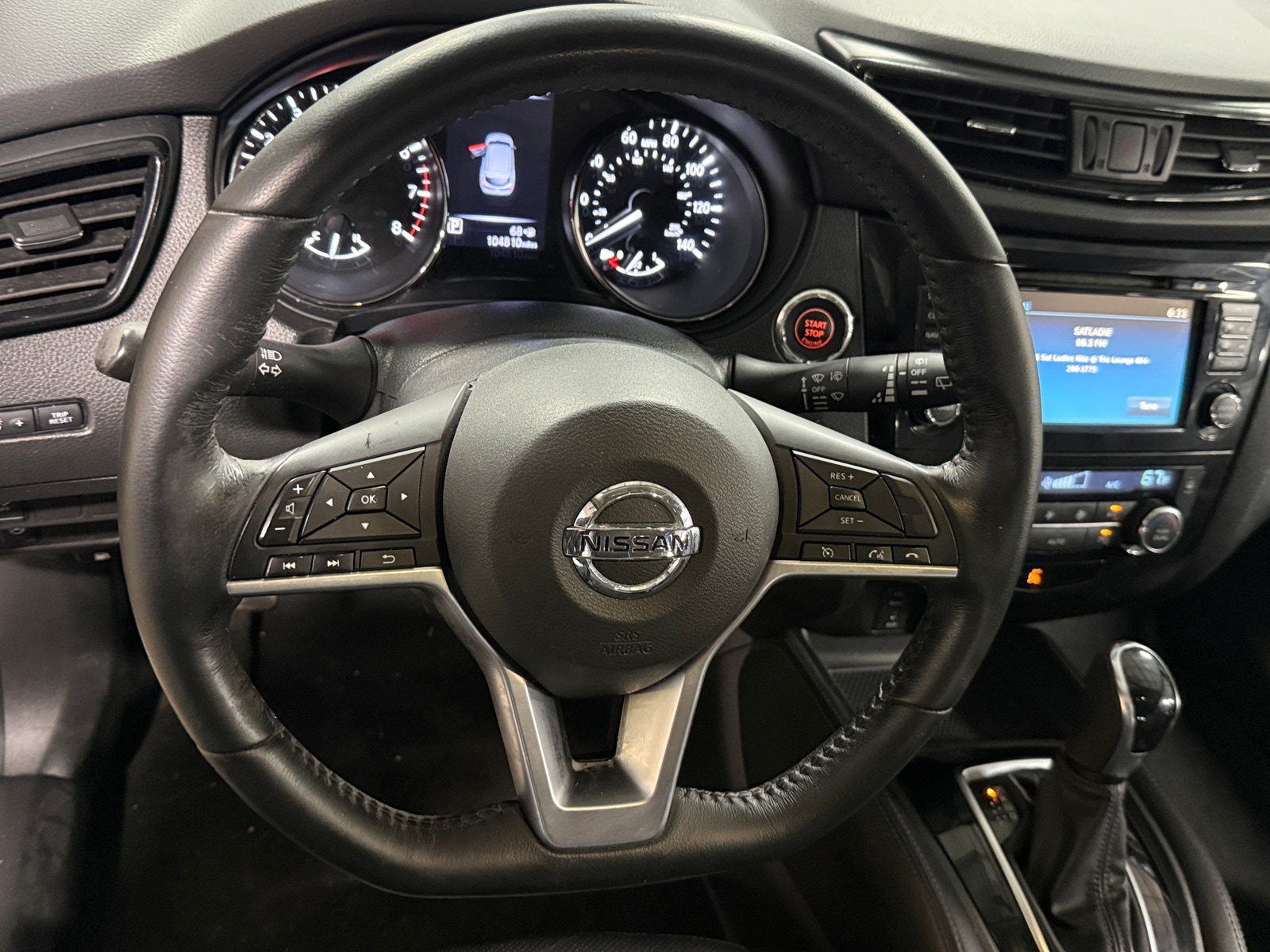 Thumbnail: 2017 Nissan Rogue Sport - 4