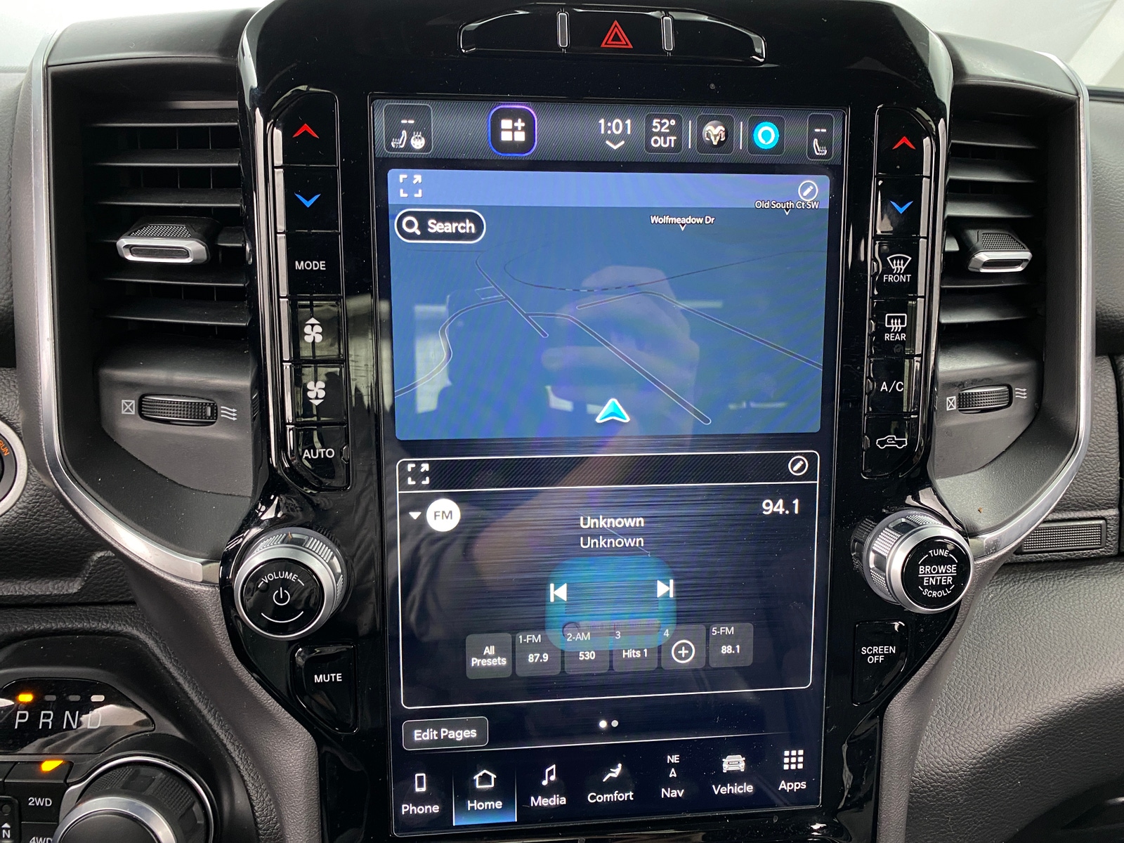 Thumbnail: 2024 RAM 1500 - 4