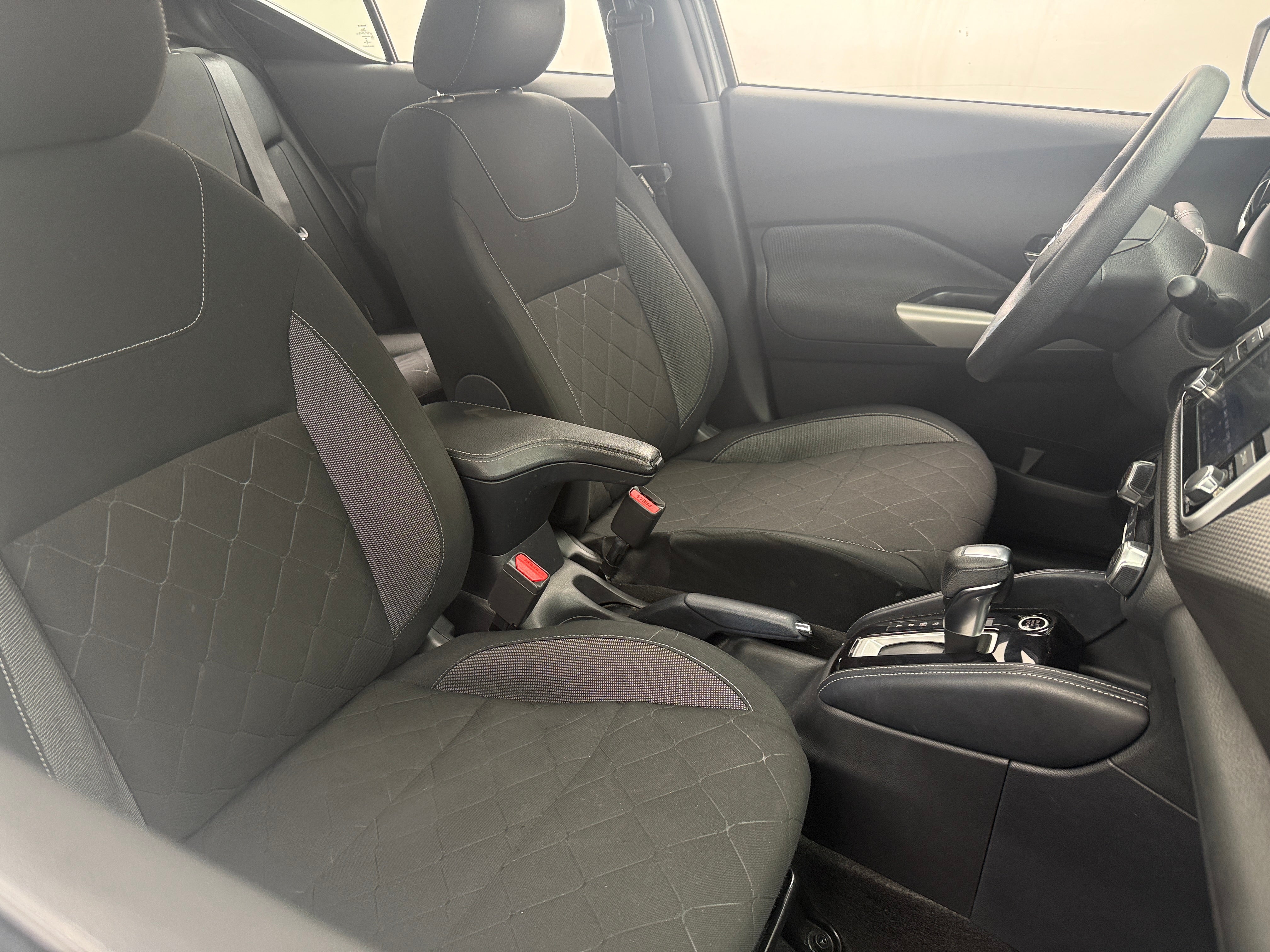 2020 Nissan Kicks