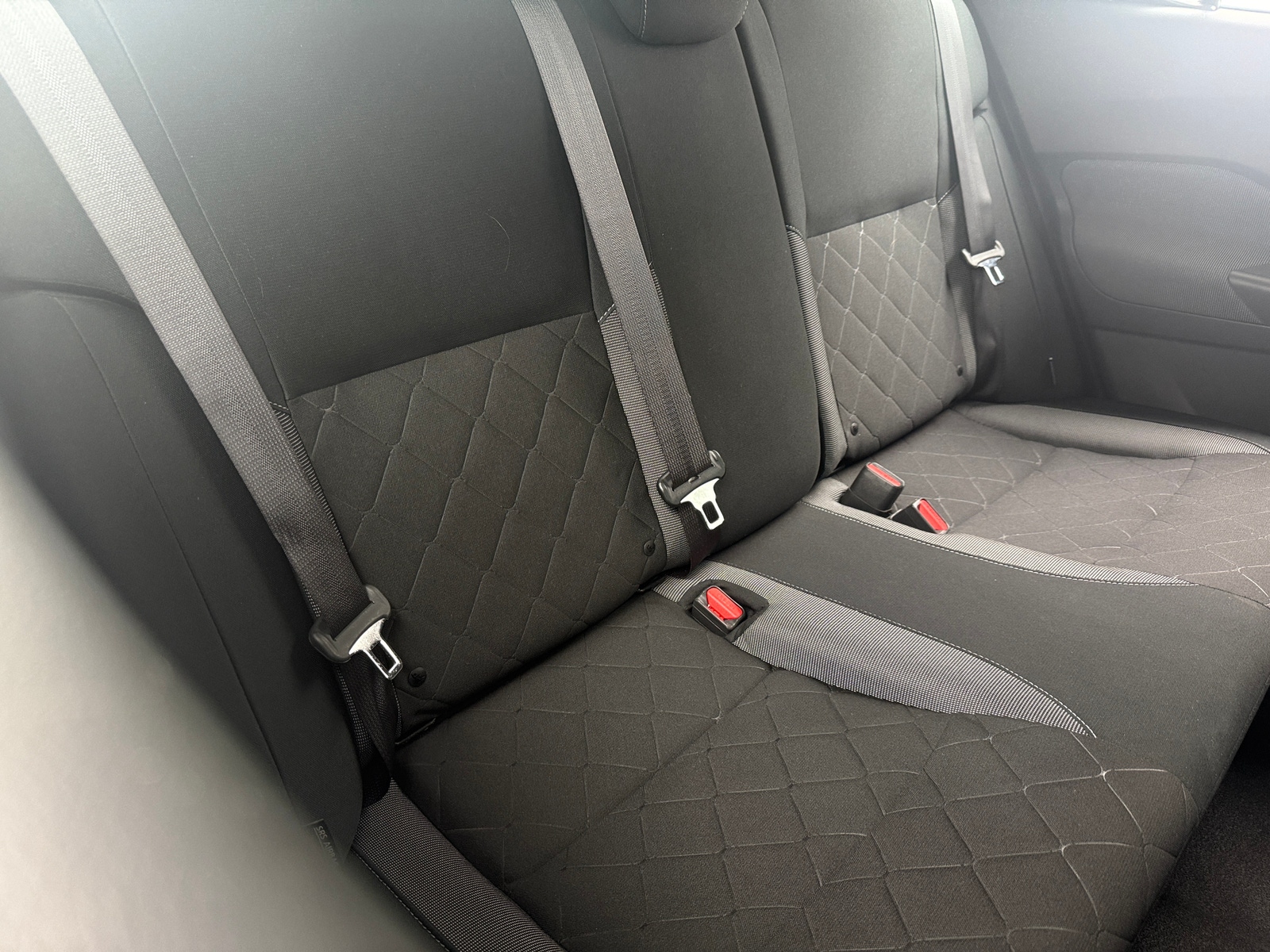 Thumbnail: 2020 Nissan Kicks - 6