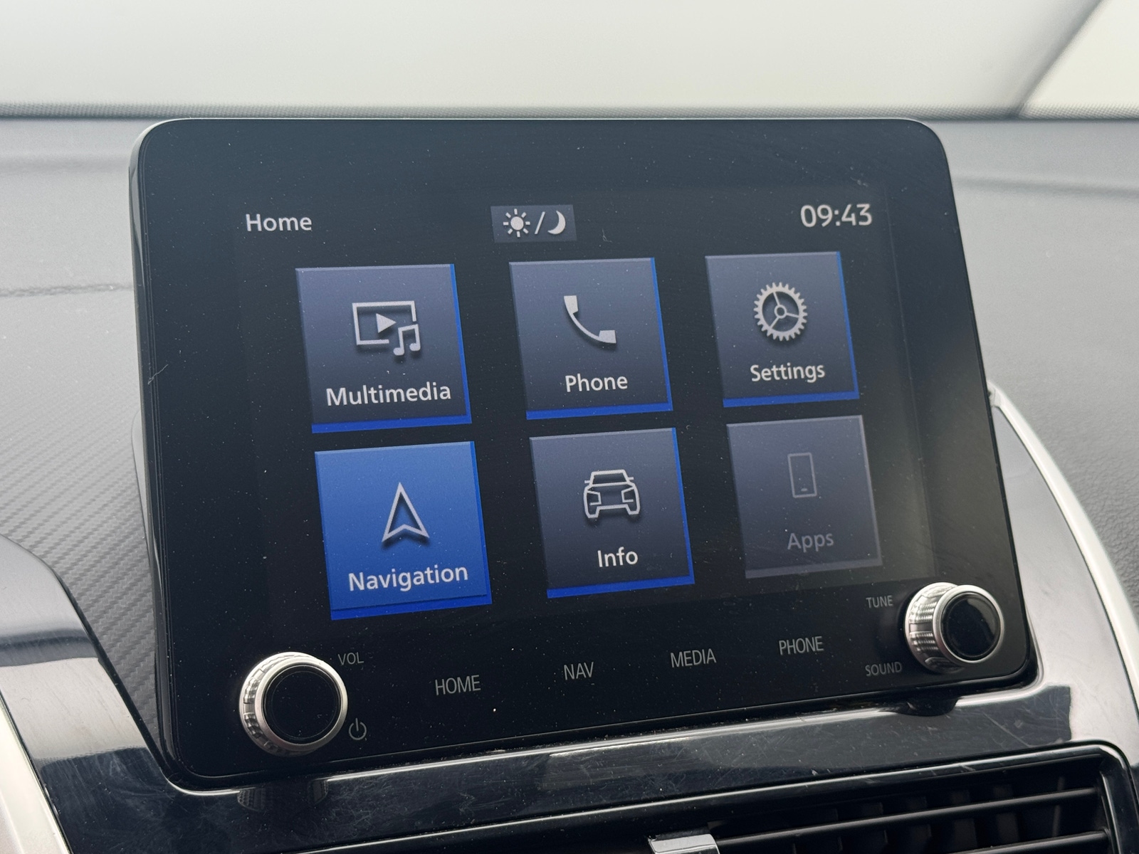 Thumbnail: 2023 Mitsubishi Eclipse Cross - 4