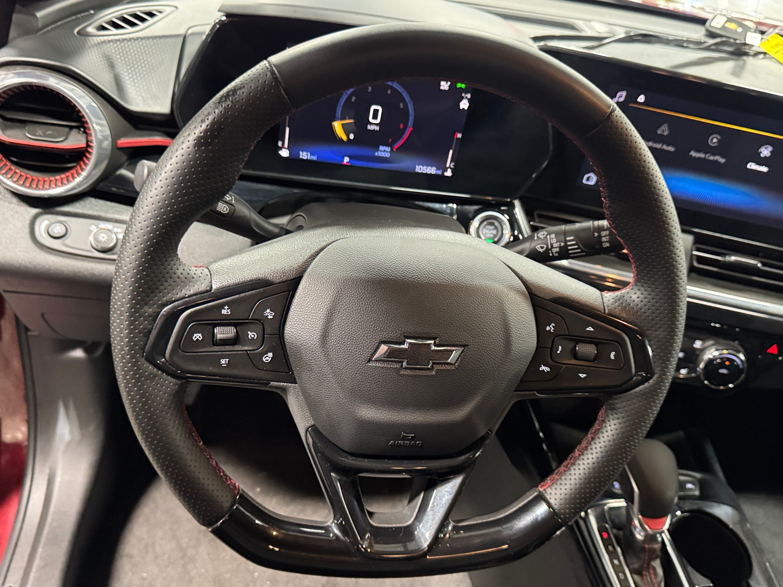 Thumbnail: 2025 Chevrolet Trax - 5