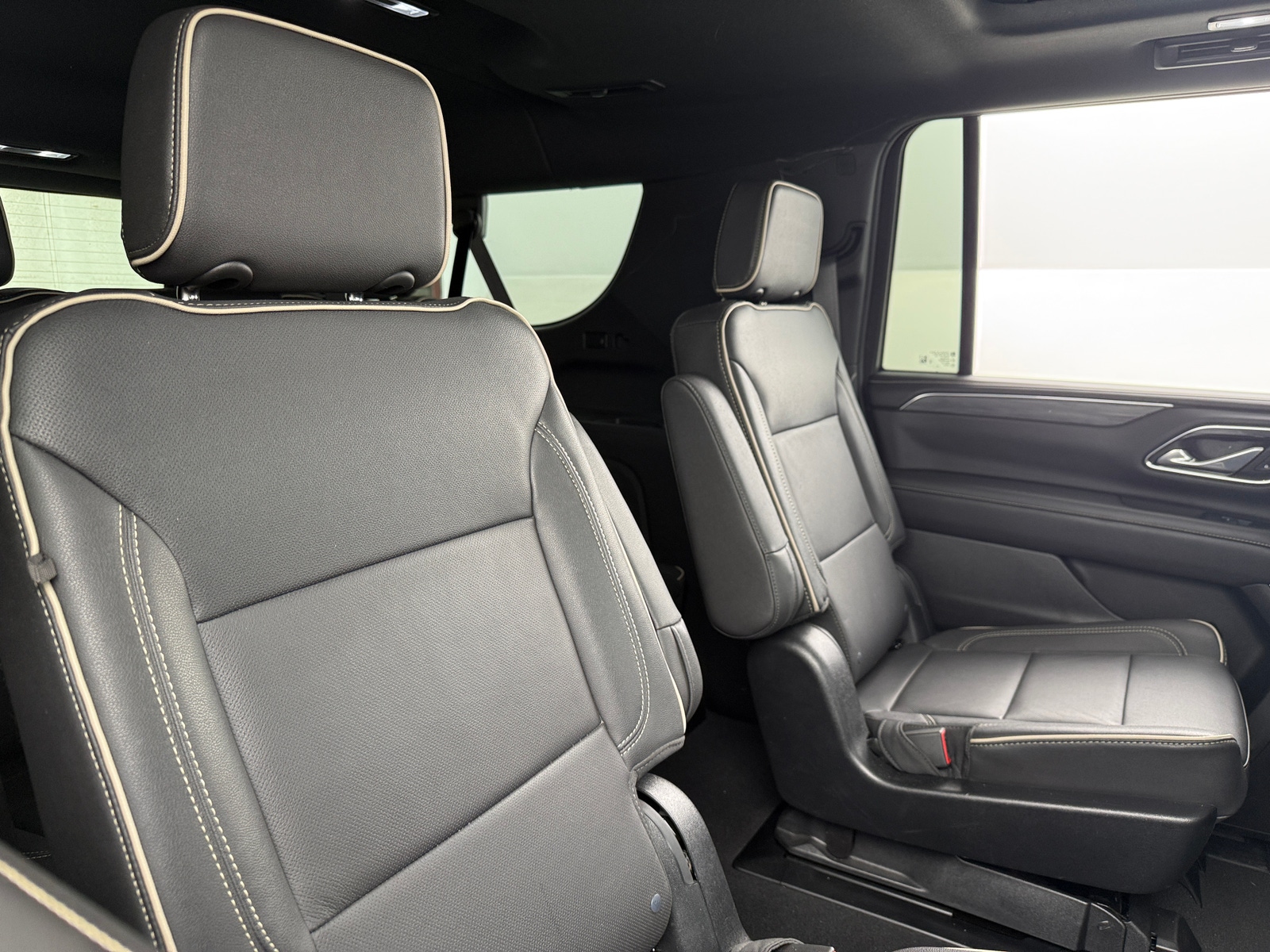 Thumbnail: 2023 GMC Yukon XL - 5