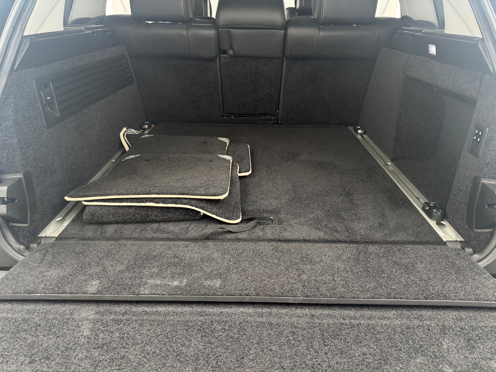 Thumbnail: 2014 Land Rover Range Rover - 6