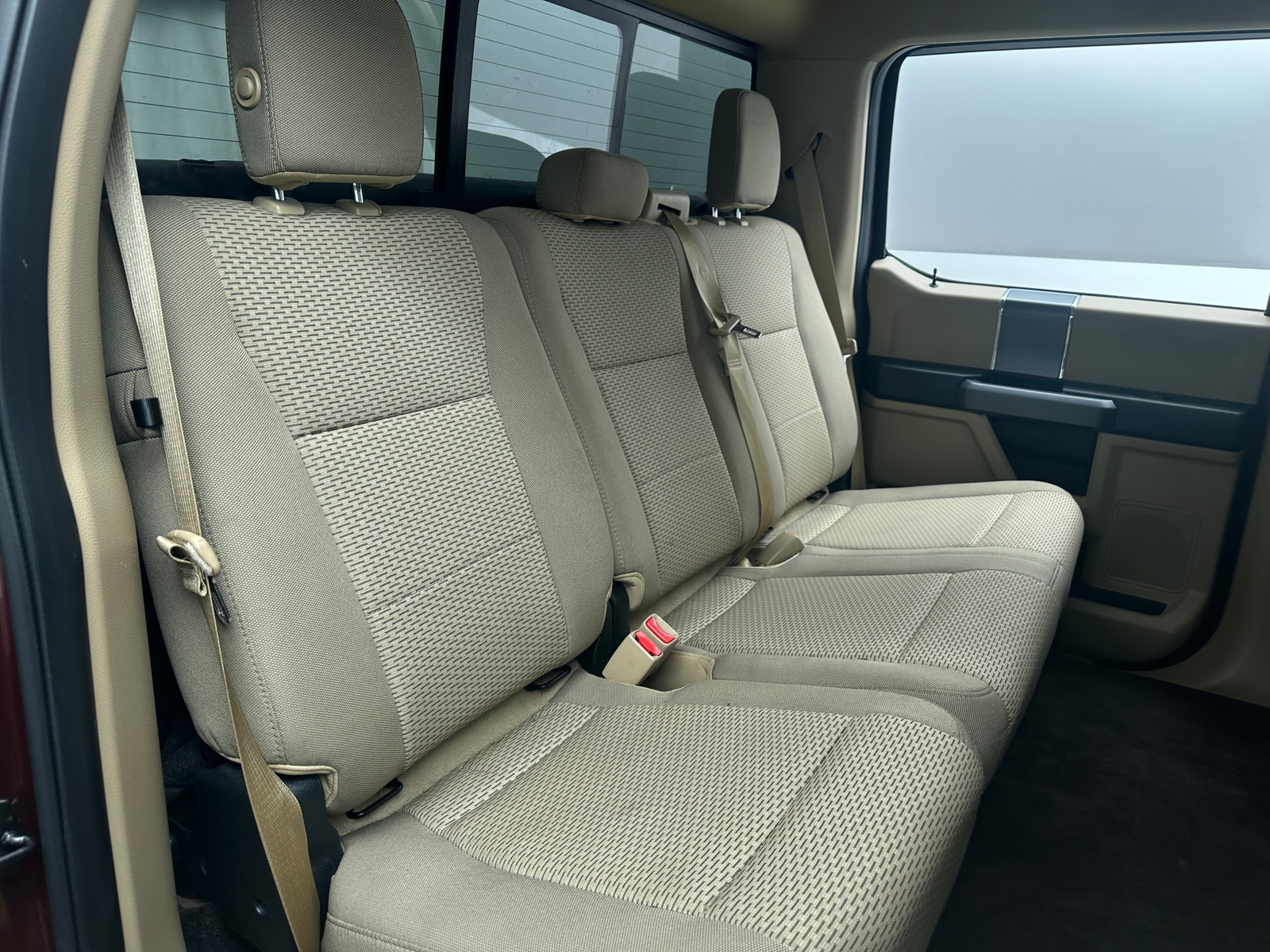 Thumbnail: 2017 Ford Econoline - 6