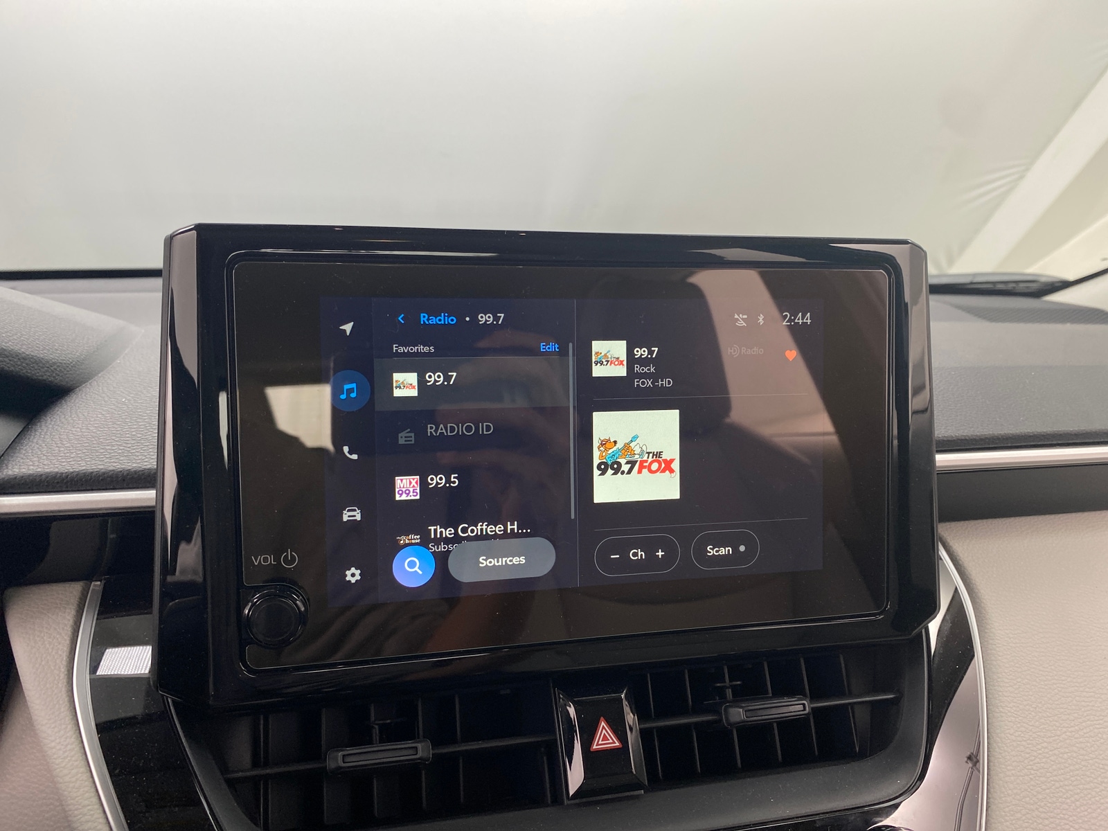 Thumbnail: 2026 Toyota Corolla Cross - 4