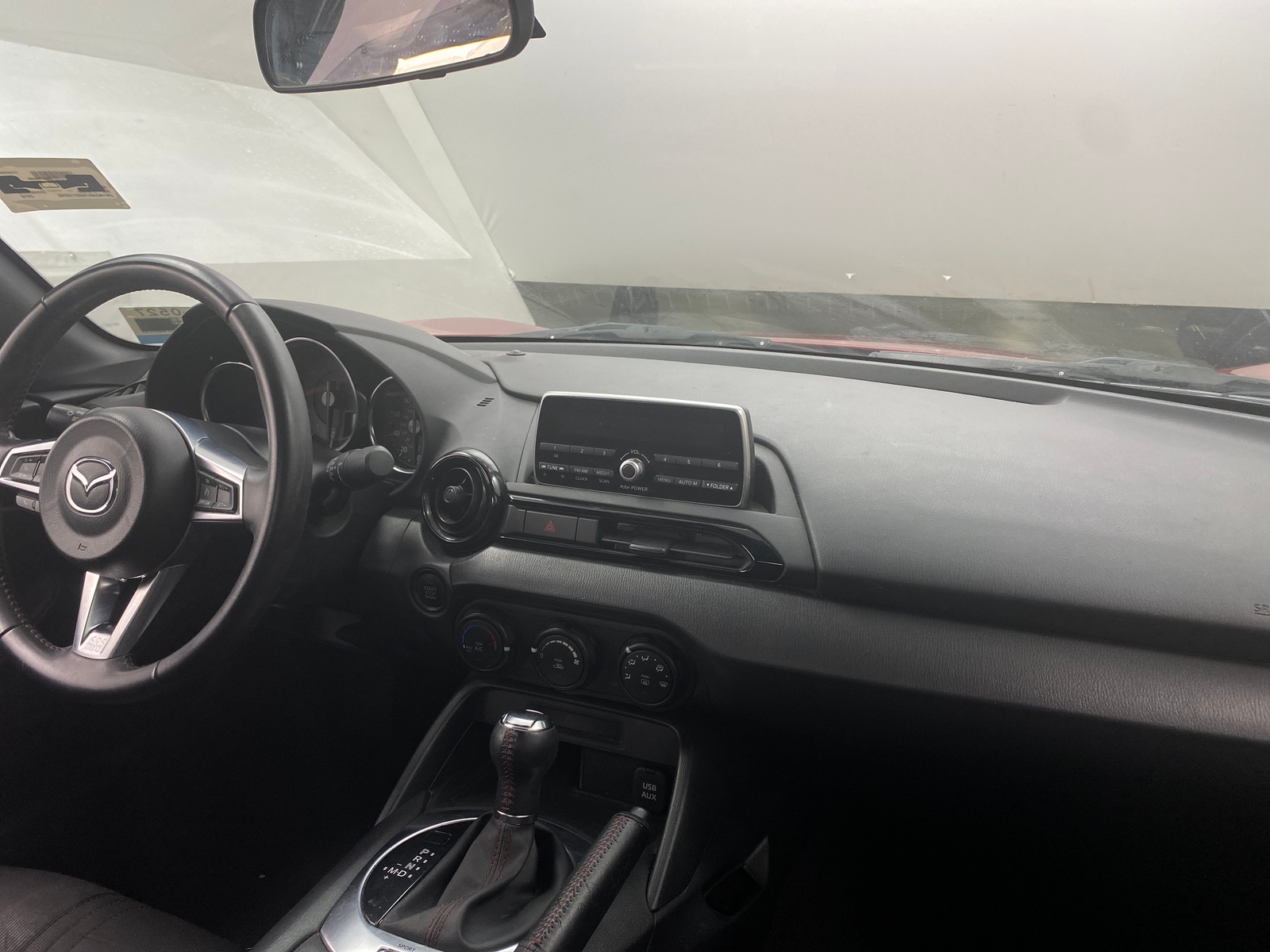 Thumbnail: 2016 Mazda MX-5 Miata - 3